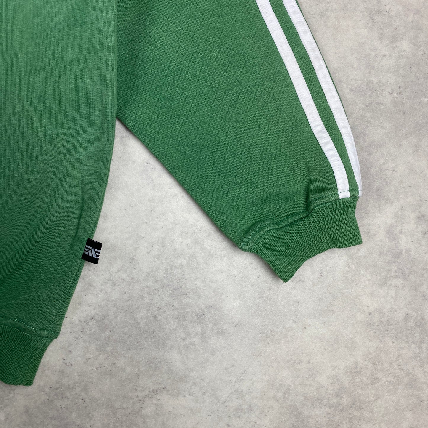 Adidas heavyweight sweater (XS)