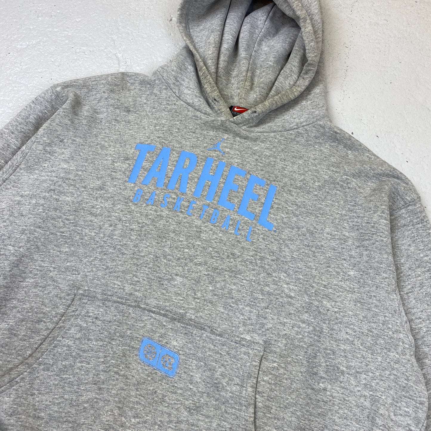 Nike RARE Air Jordan Tarheel Basketball hoodie (L)