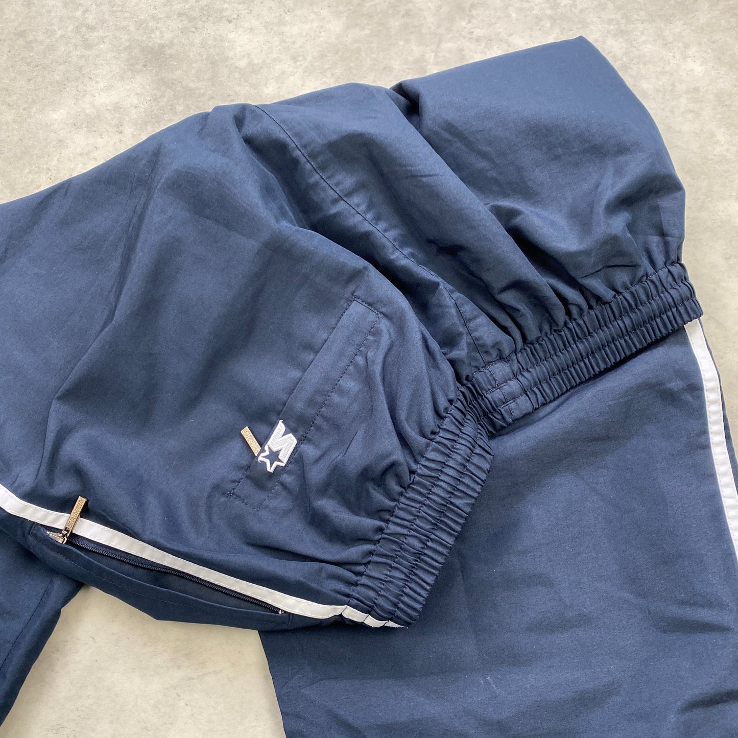 Starter track pants (M)