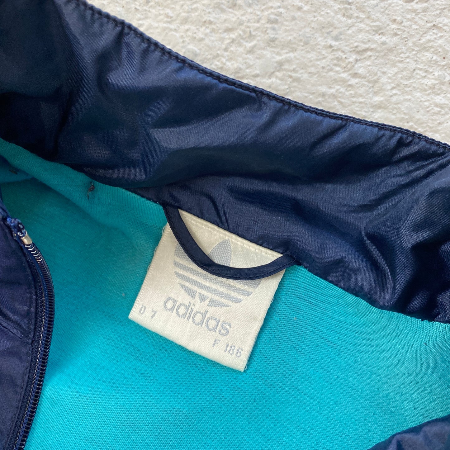 Adidas RARE tracksuit (L)