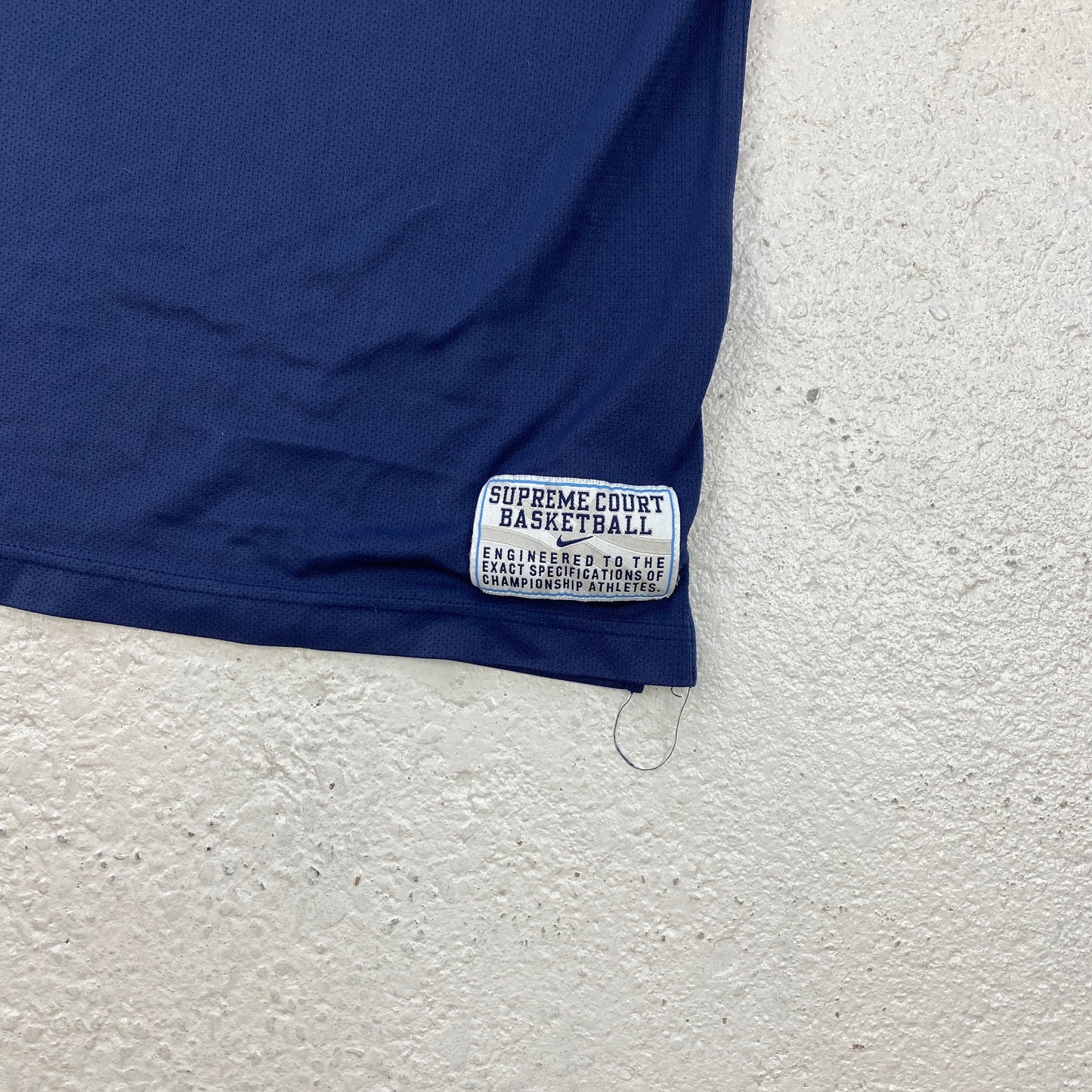 Nike Basketball RARE shirt (M-L)