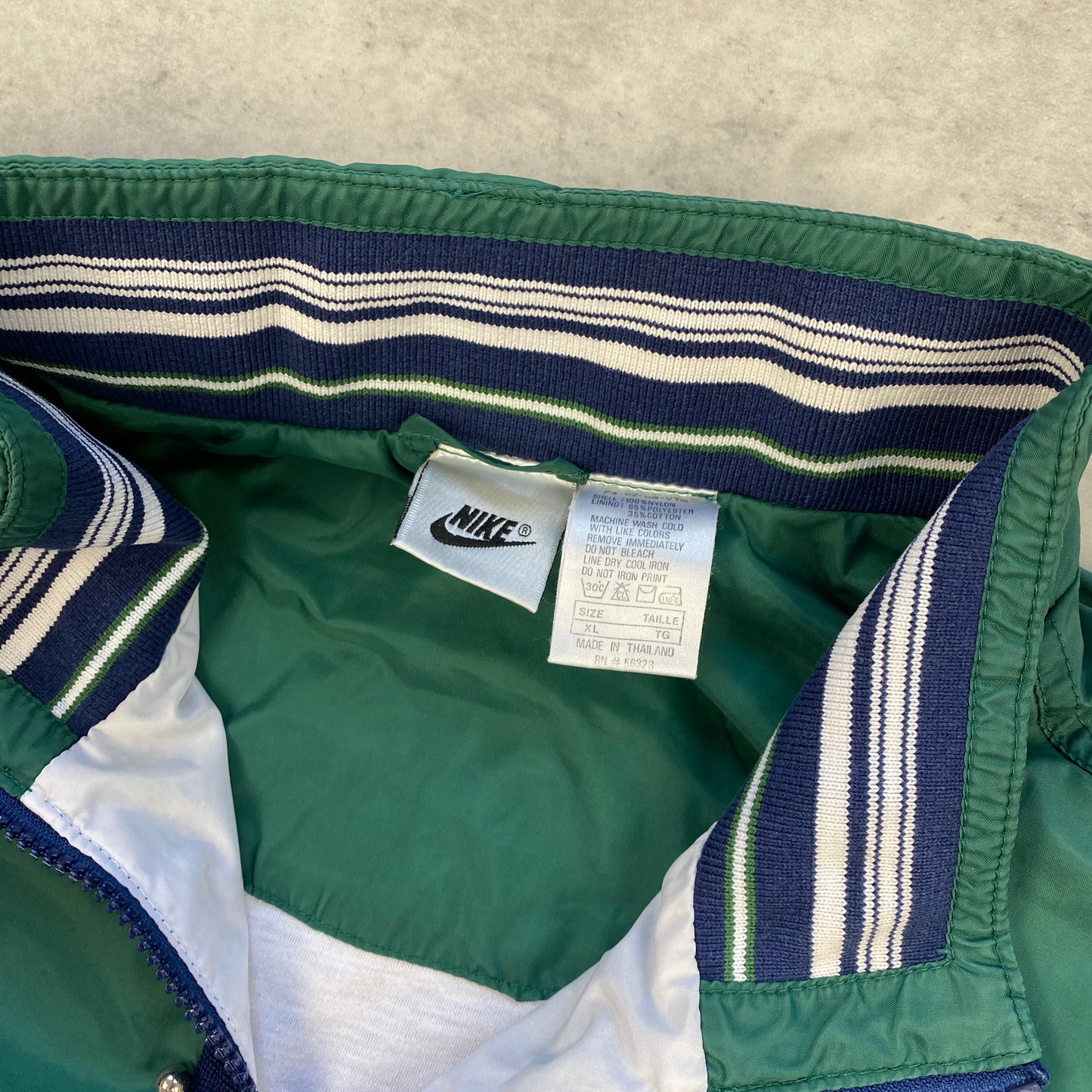 Nike RARE USA track jacket (L)