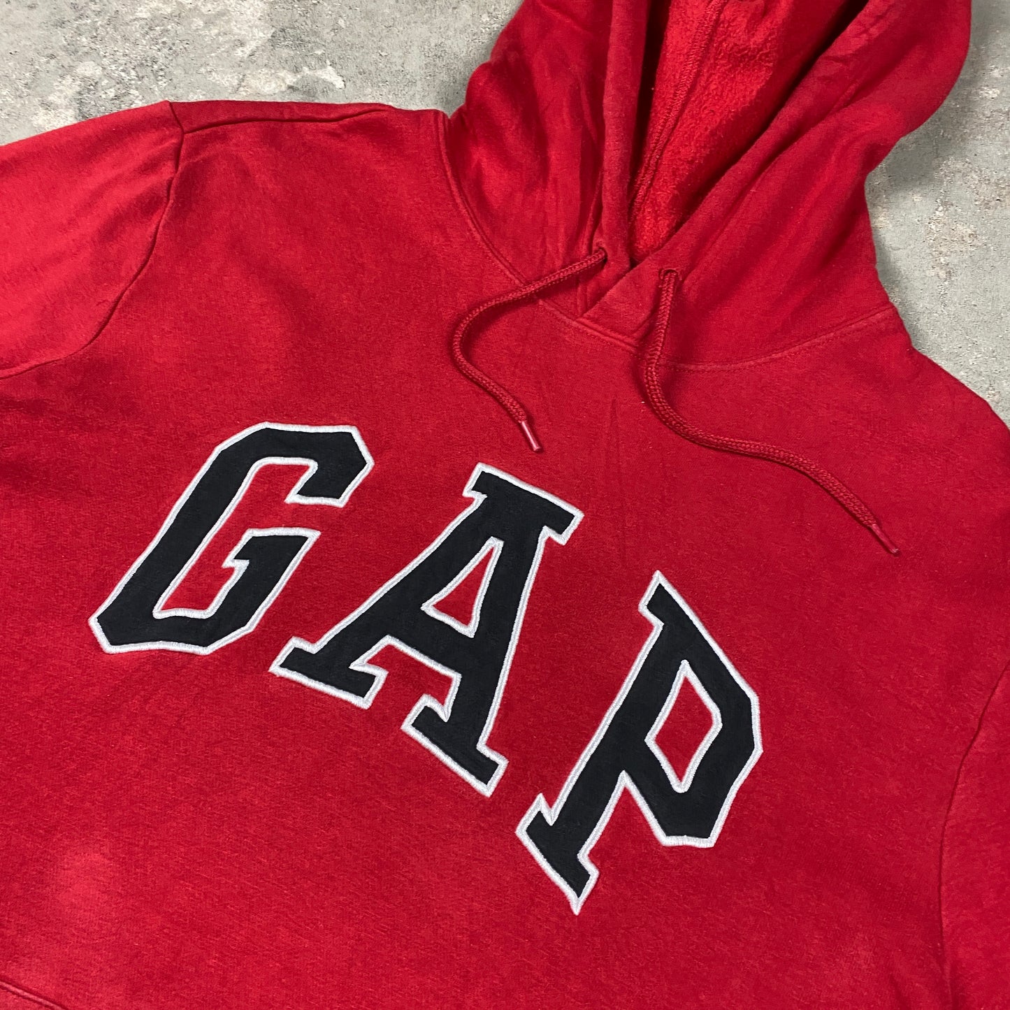 GAP embroidered hoodie (XL)