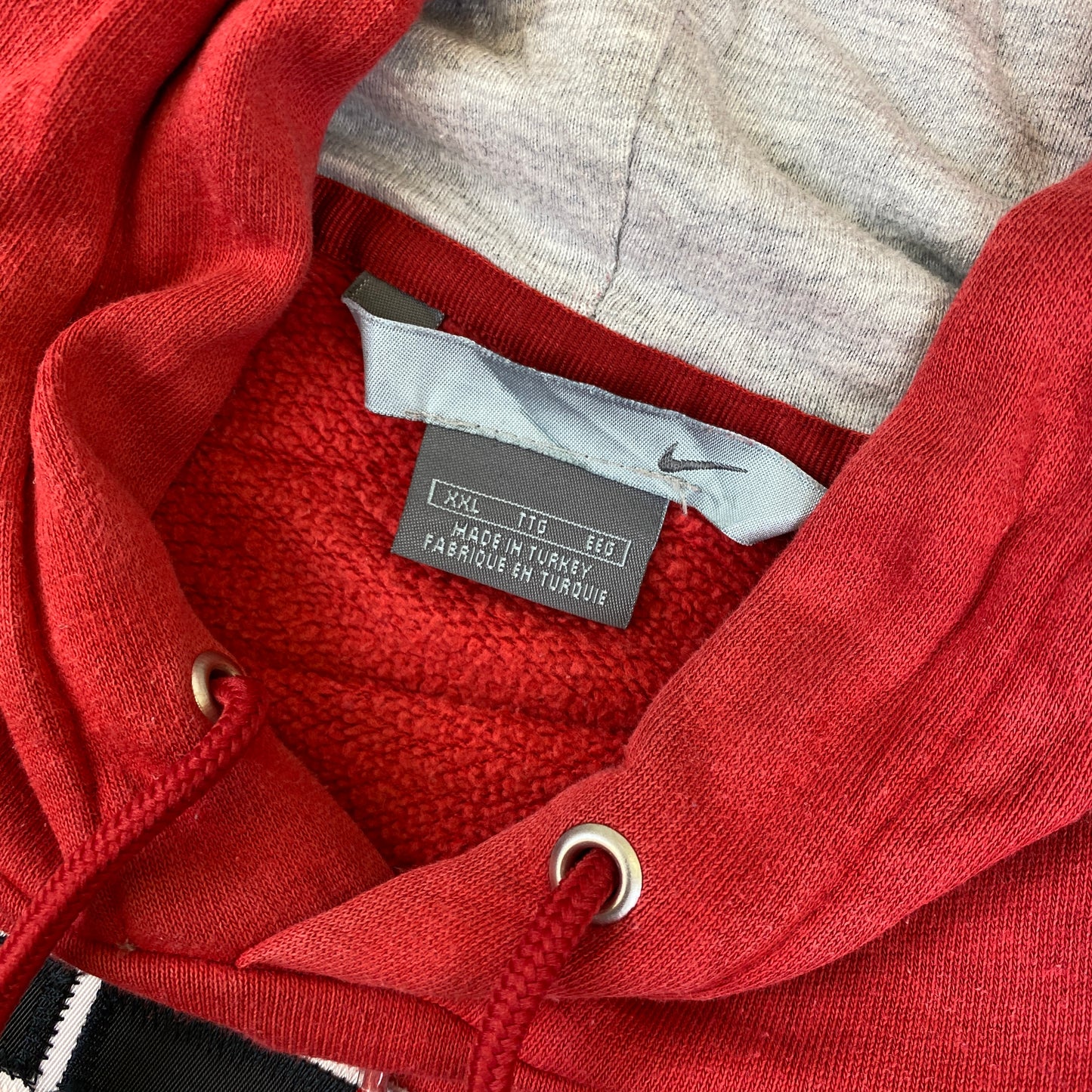 Nike RARE embroidered hoodie (XXL)