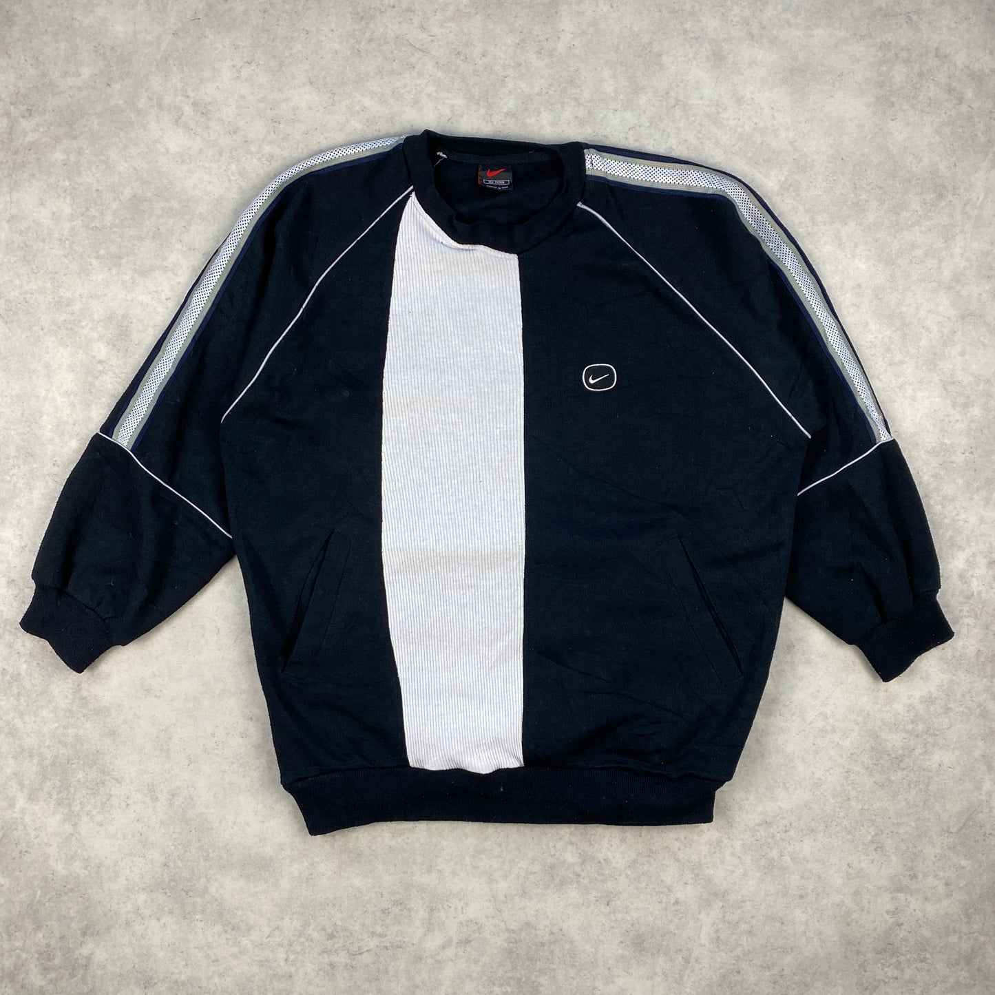 Nike RARE heavyweight sweater (S-M)