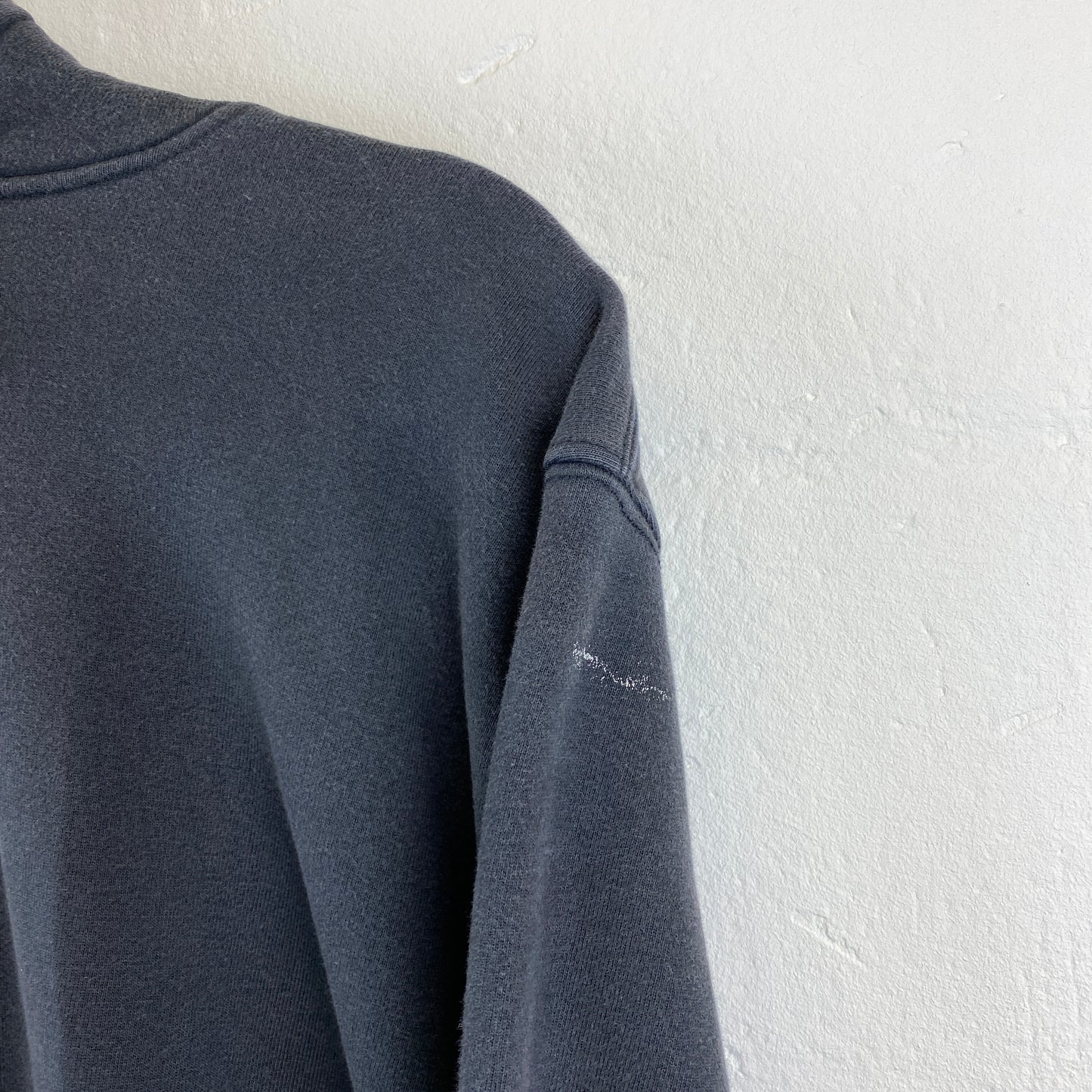 Carhartt heavyweight embroidered hoodie (L)