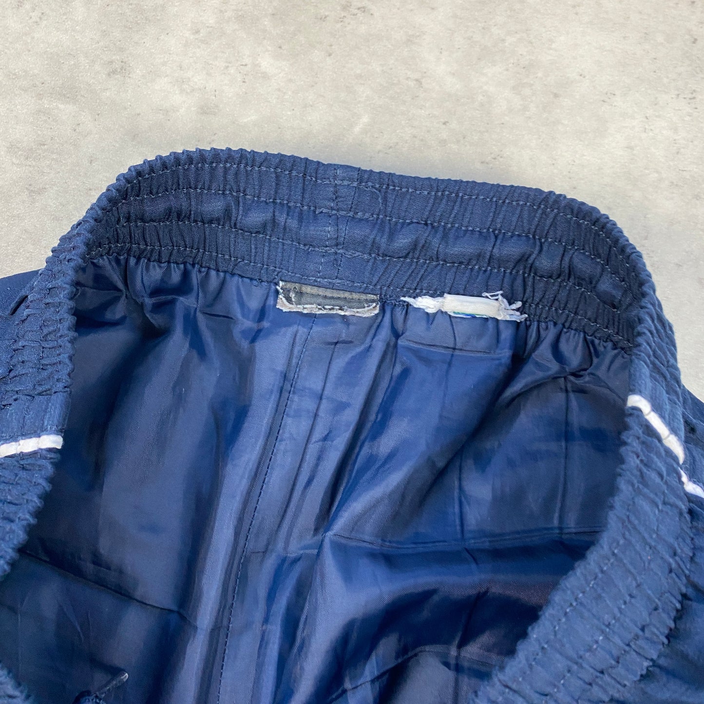 Nike track pants (M)