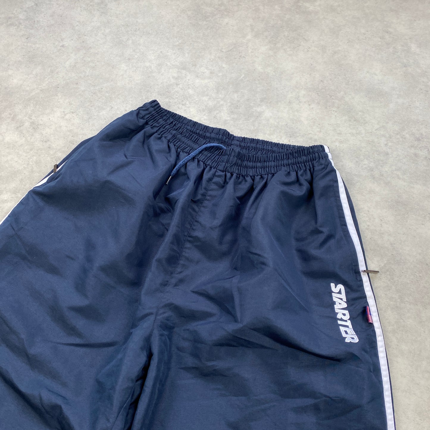 Starter track pants (M)