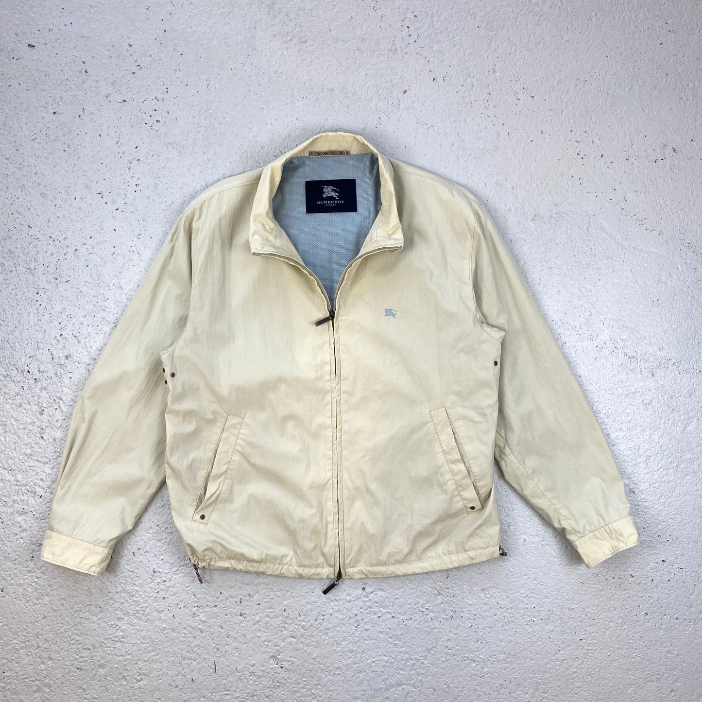 Burberry harrington jacket (M-L)