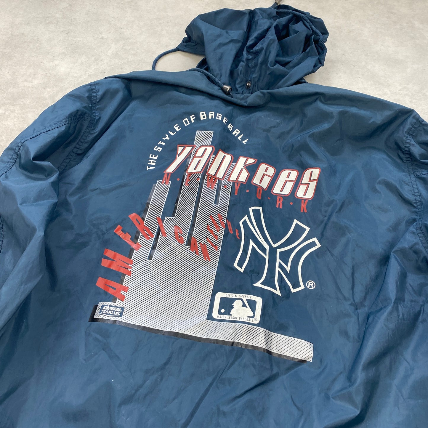 New York Yankees RARE track jacket (L)