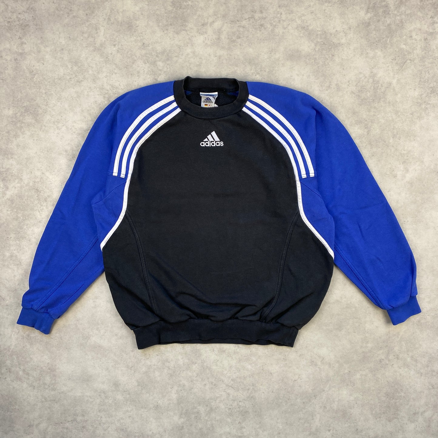 Adidas RARE heavyweight sweater (M-L)