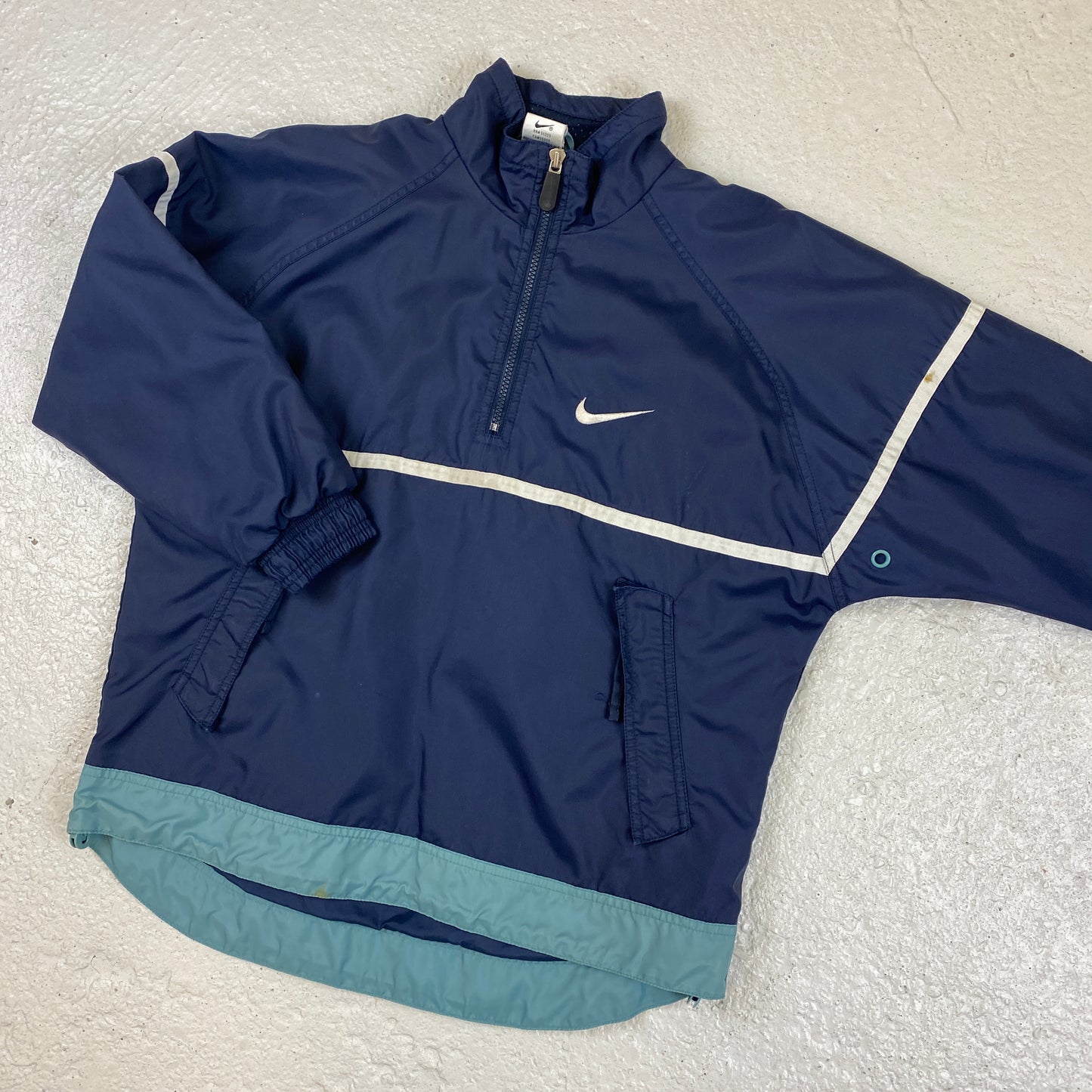 Nike RARE embroidered 1/4 zip windbreaker (XS)