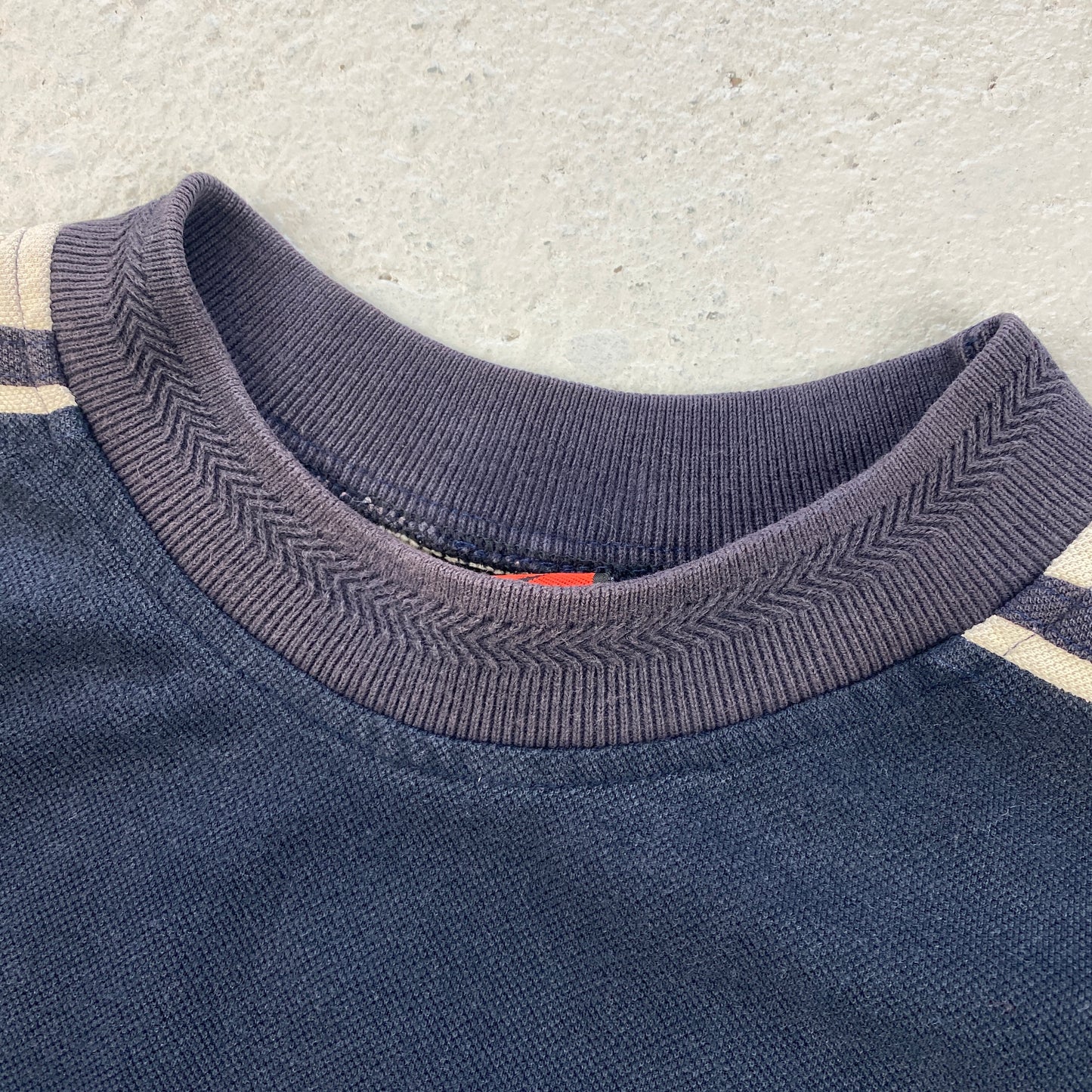 Nike RARE heavyweight sweater (M-L)