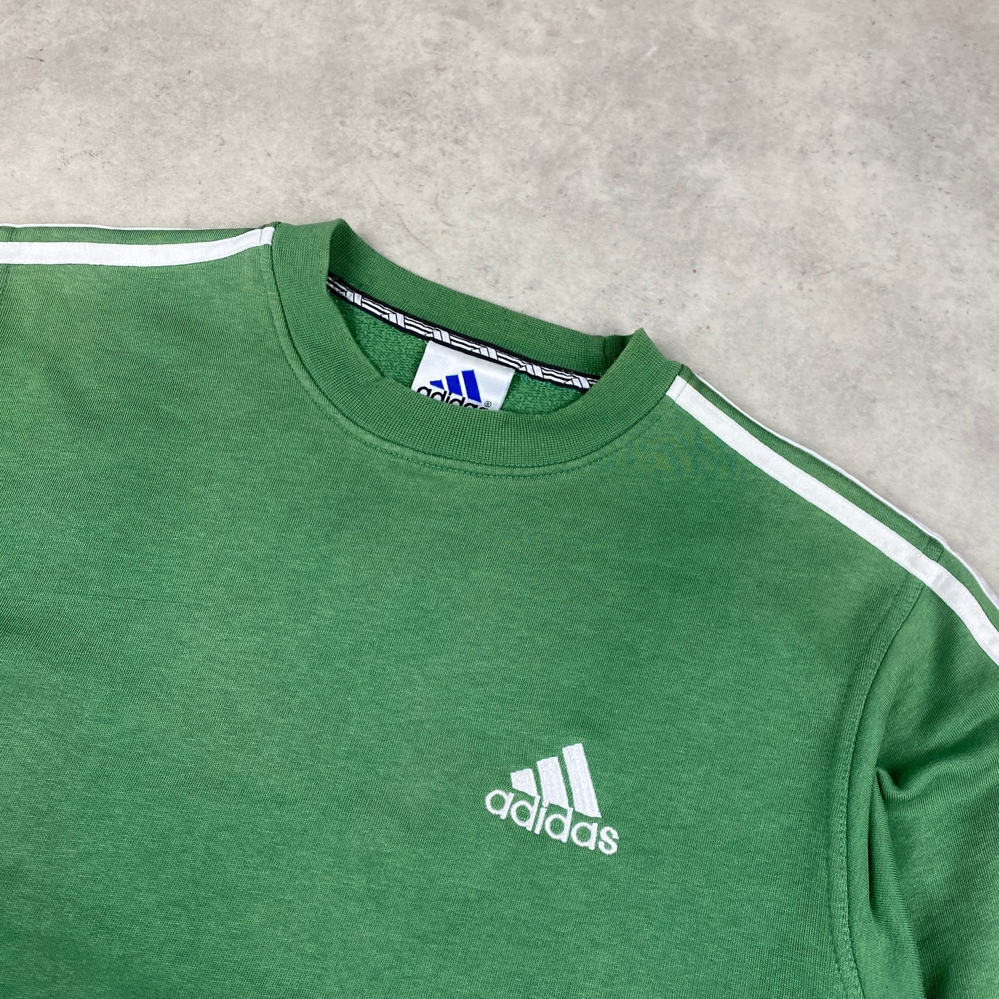 Adidas heavyweight sweater (XS)