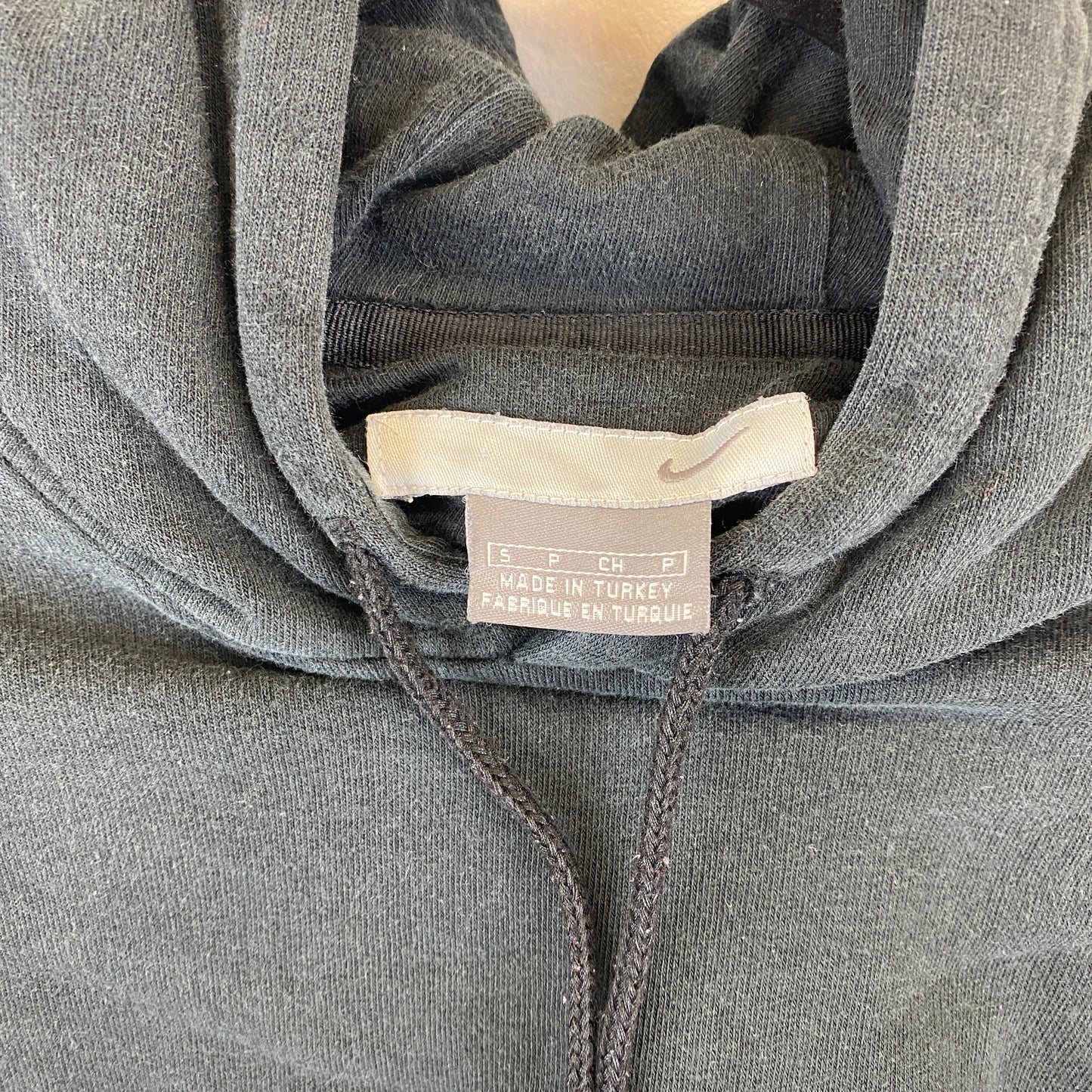 Nike embroidered hoodie (S)