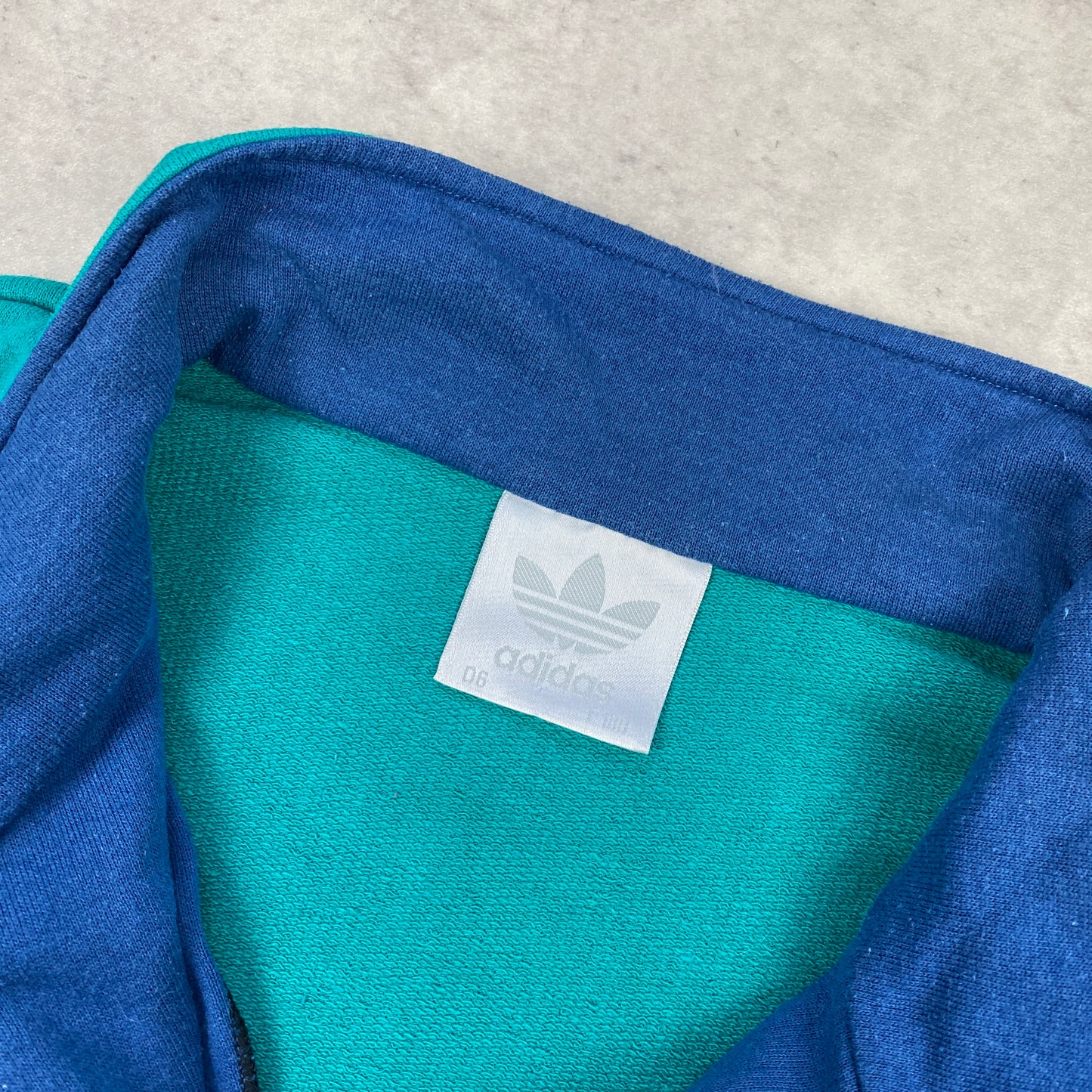 Adidas RARE zip sweater (L)