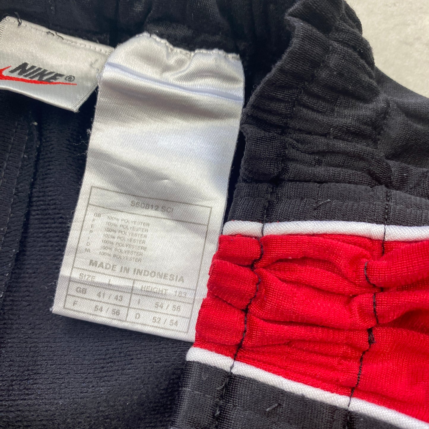 Nike RARE USA track pants (L)
