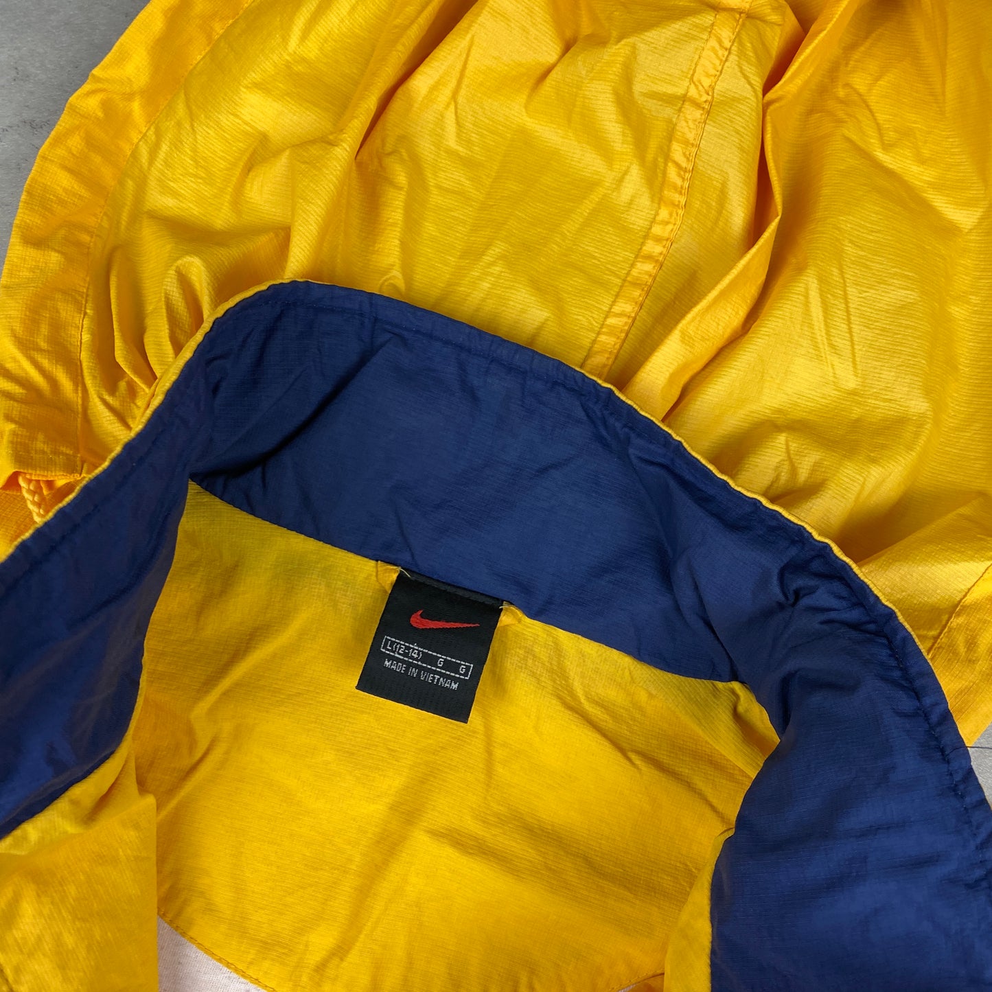 Nike RARE track jacket (S)