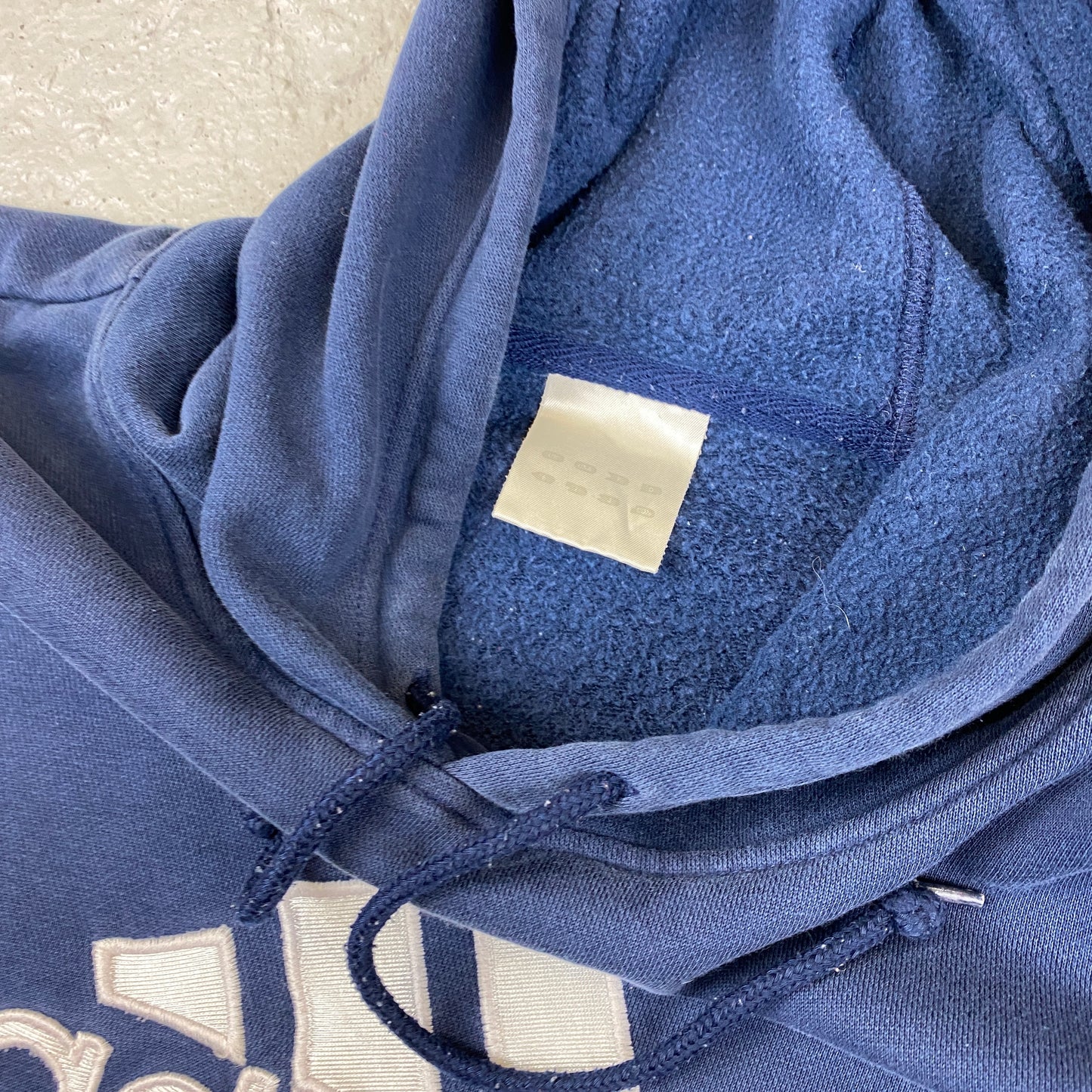 Adidas embroidered hoodie (XL)