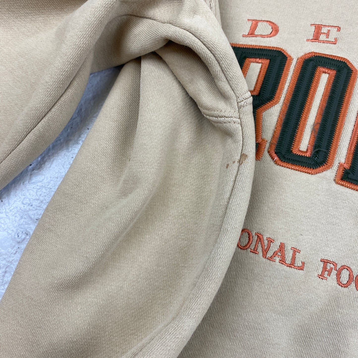 Denver Broncos RARE heavyweight sweater (L)