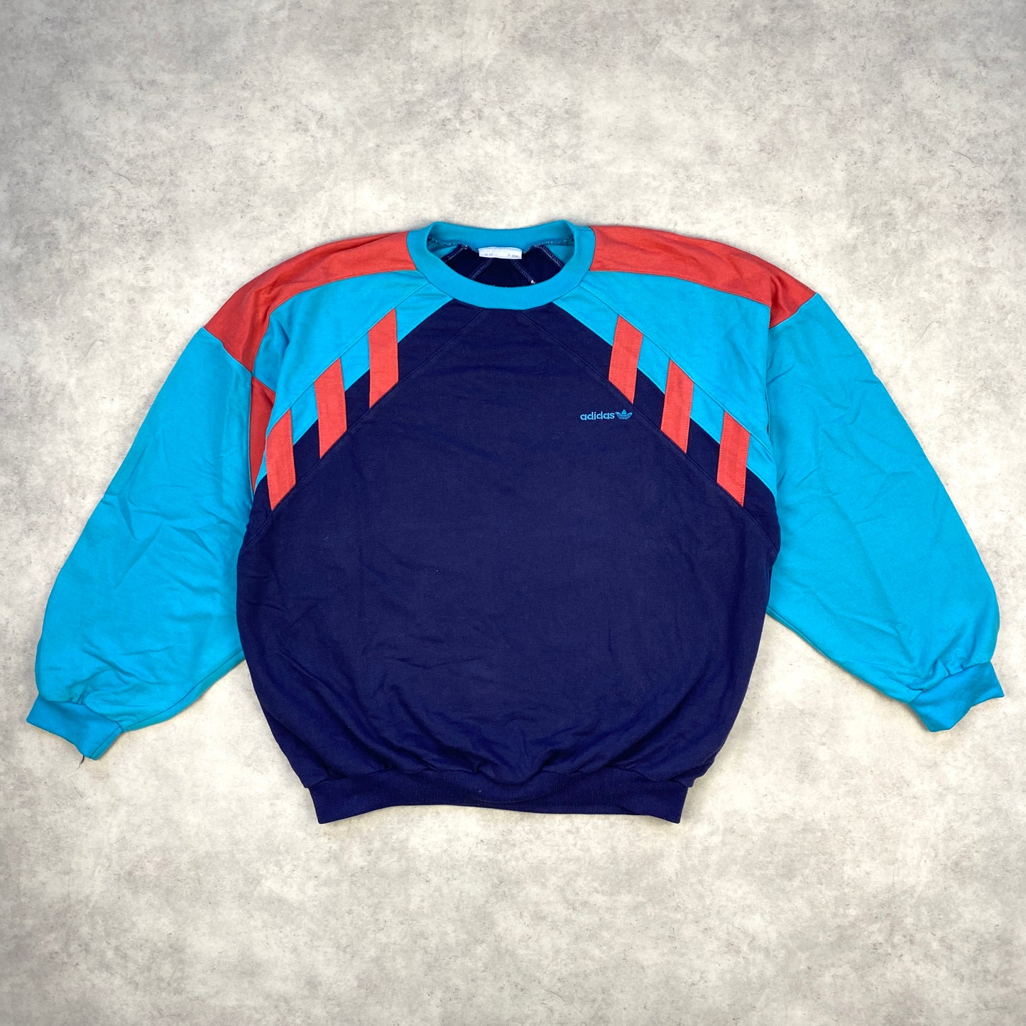 Adidas RARE heavyweight sweater (L-XL)