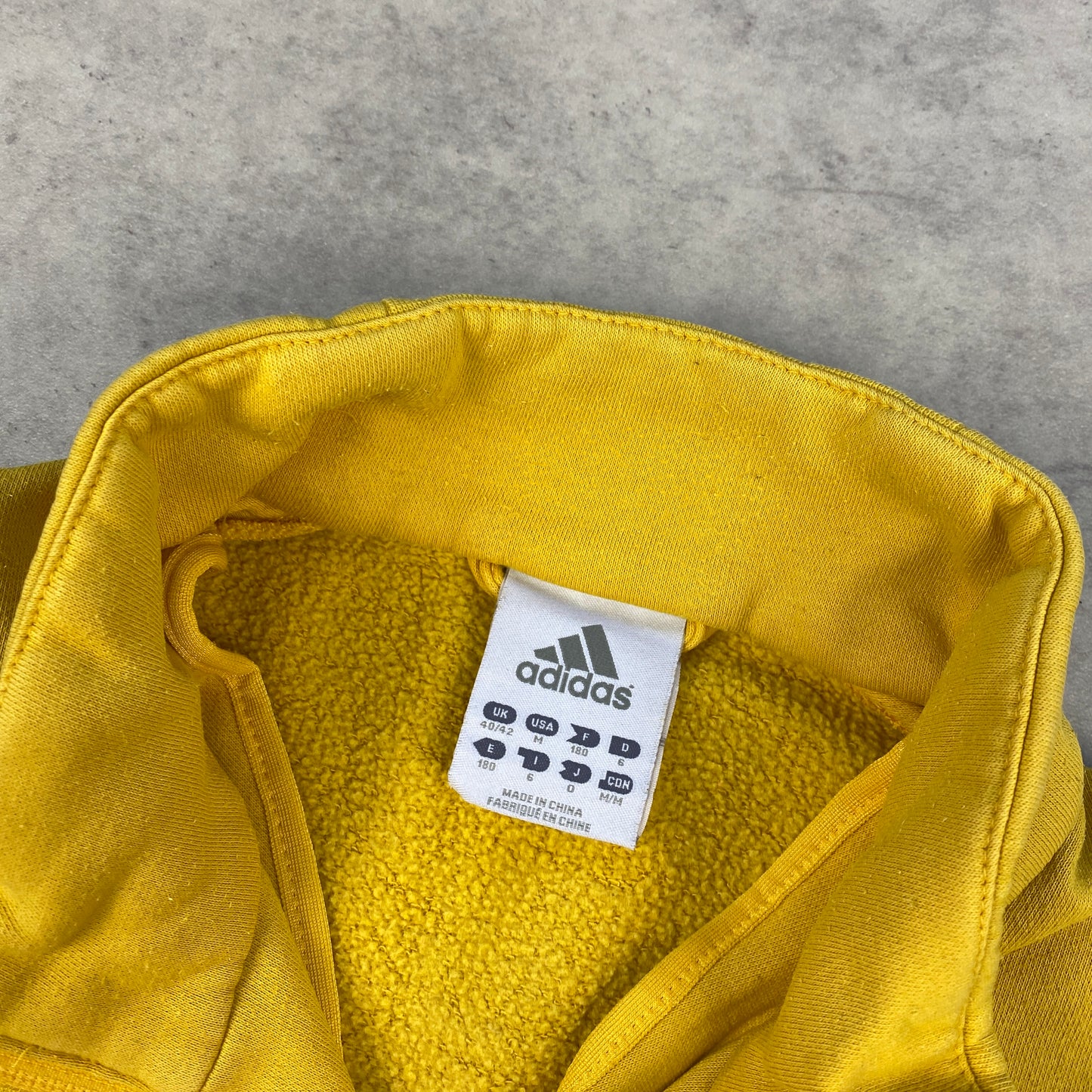 Adidas 1/4 zip sweater (M)