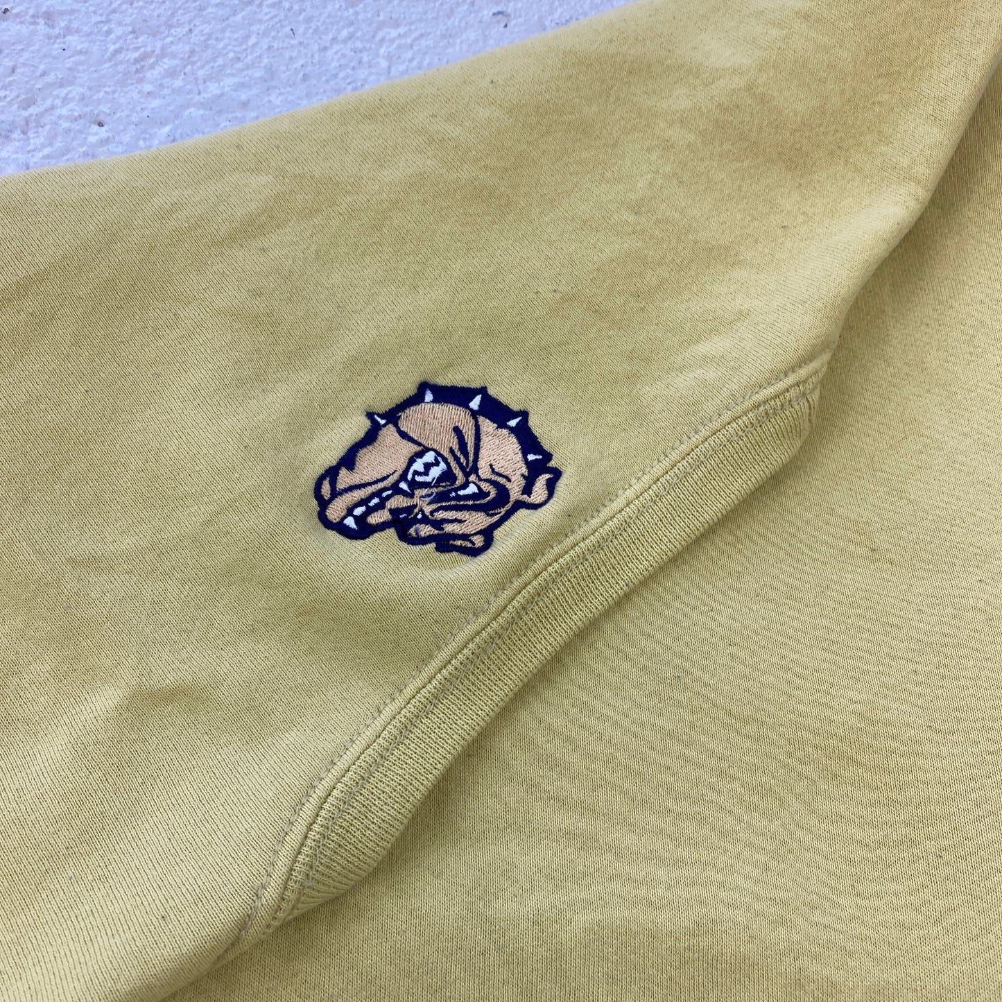 C.D. Hylton sweater (XXL)