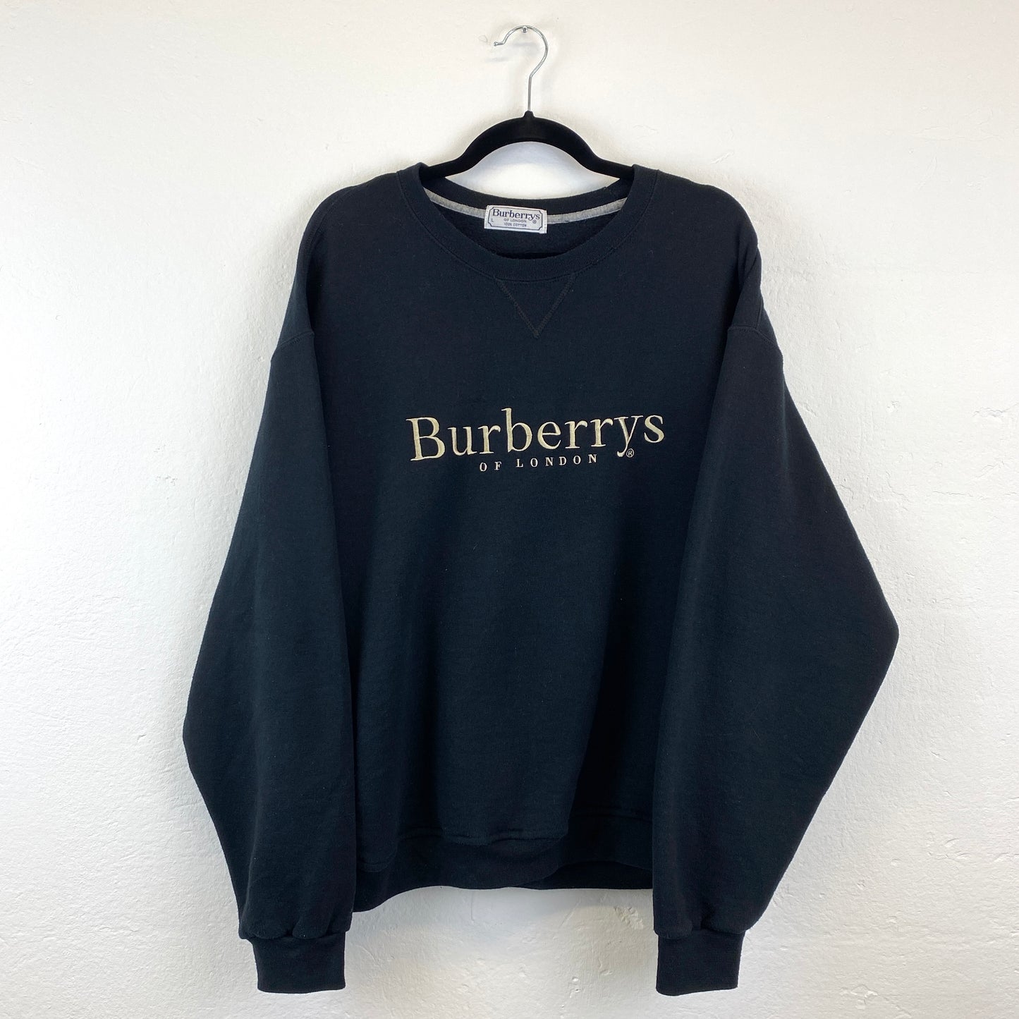 Burberrys RARE embroidered Bootleg sweater (M-L)