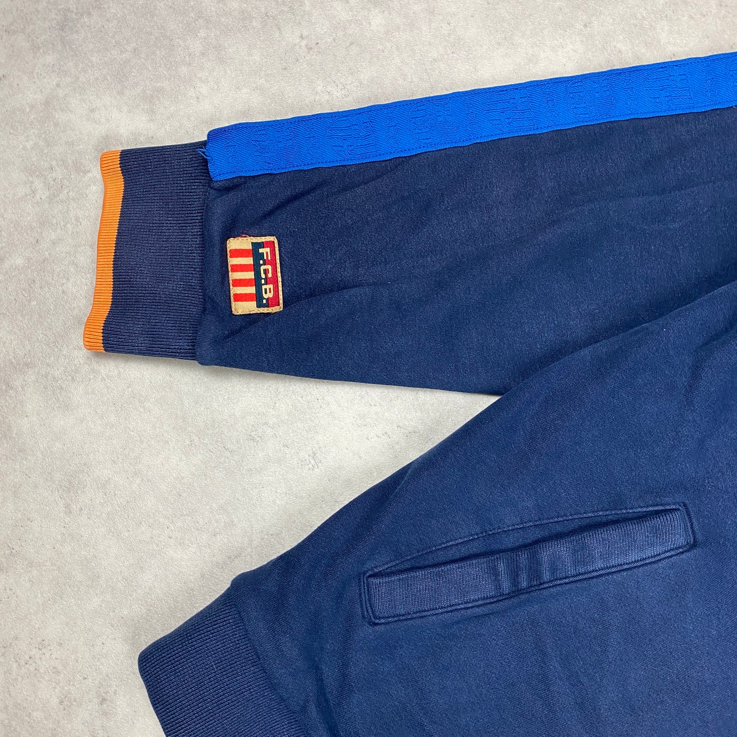 Nike RARE FC Barcelona heavyweight zip sweater (XL)