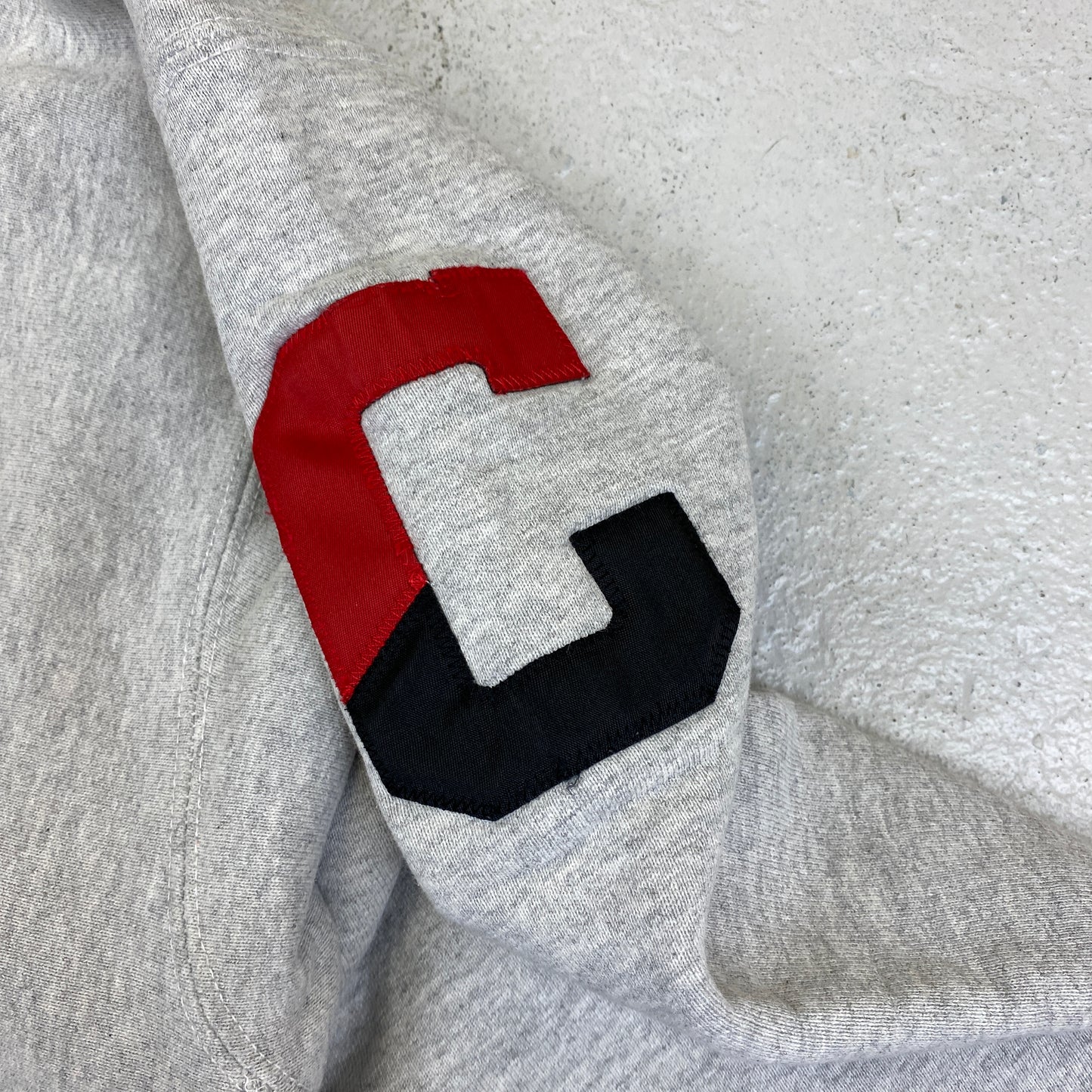 Cortland heavyweight embroidered sweater (L)