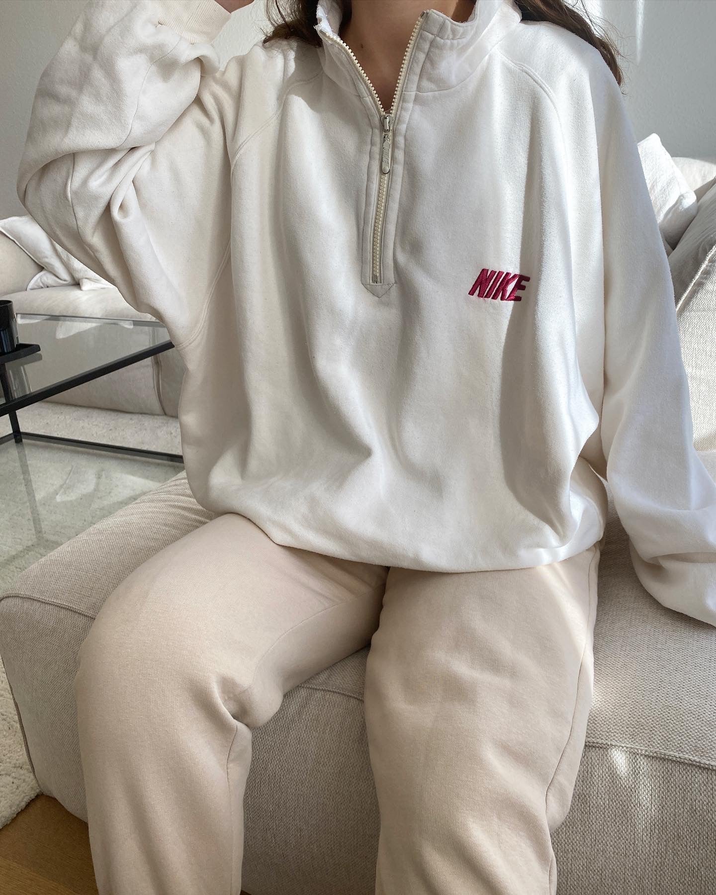 Nike RARE 1/4 zip heavyweight sweater (L-XL)
