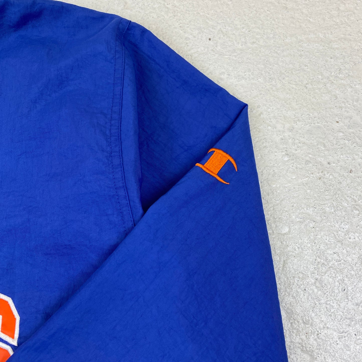 Champion RARE Broncos embroidered windbreaker (M-L)