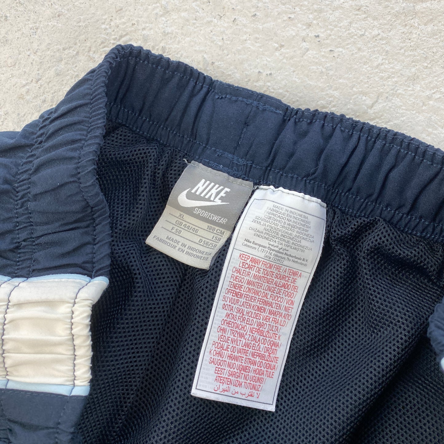 Nike RARE tracksuit (L)