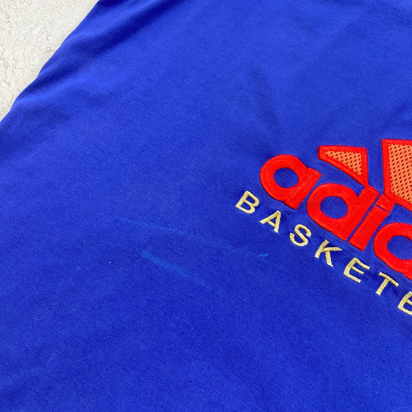 Adidas Basketball RARE heavyweight tee (L)