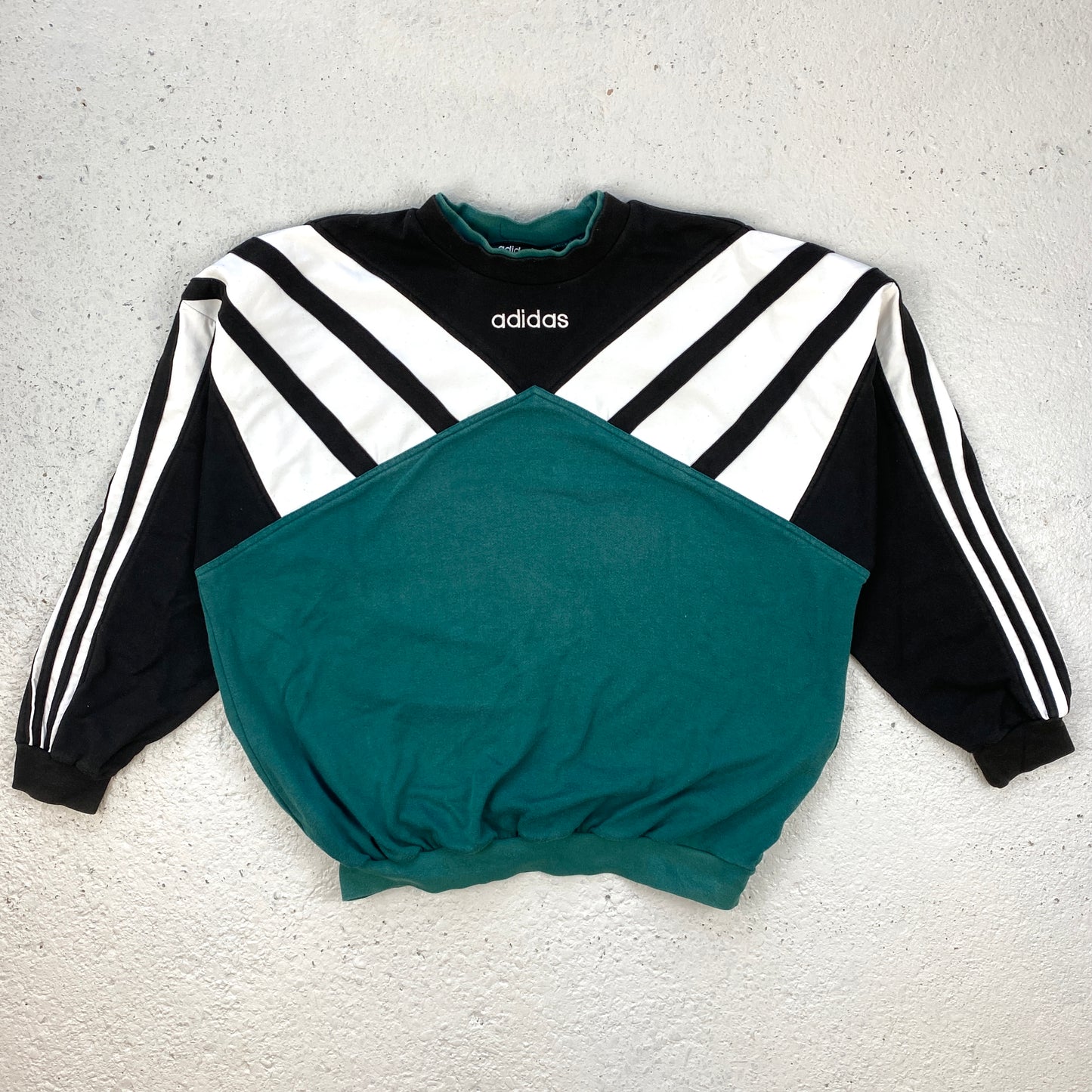 Adidas RARE heavyweight sweater (L-XL)