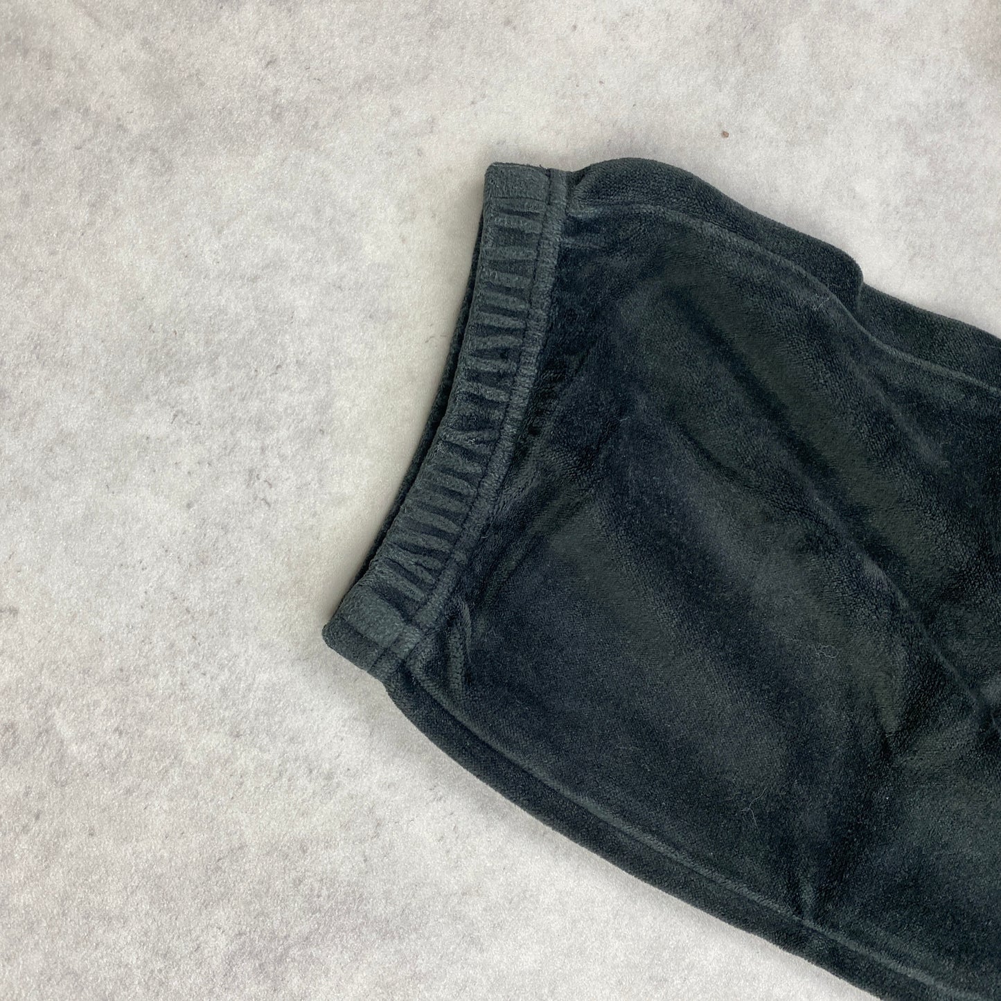 Lacoste pants (M)