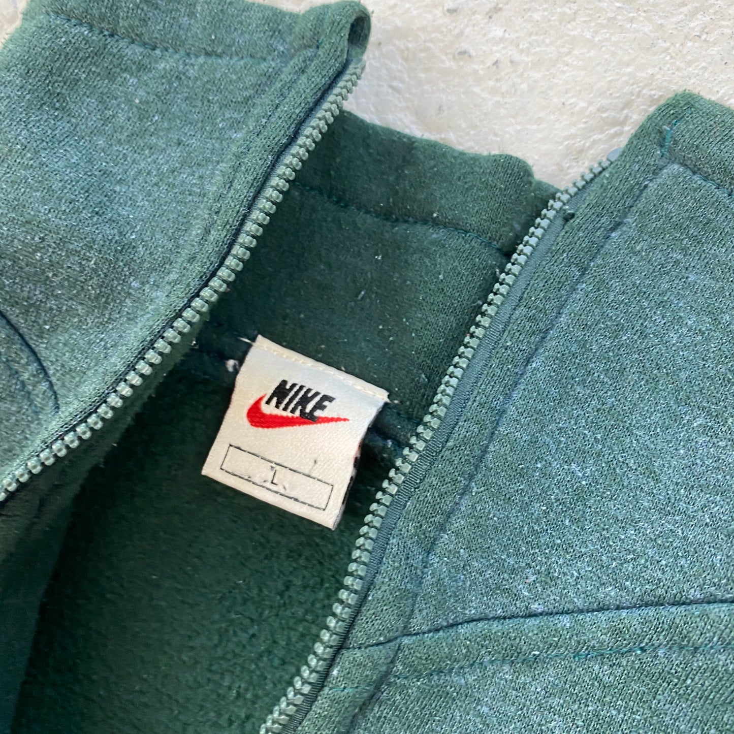 Nike RARE 1/4 zip sweater (L)