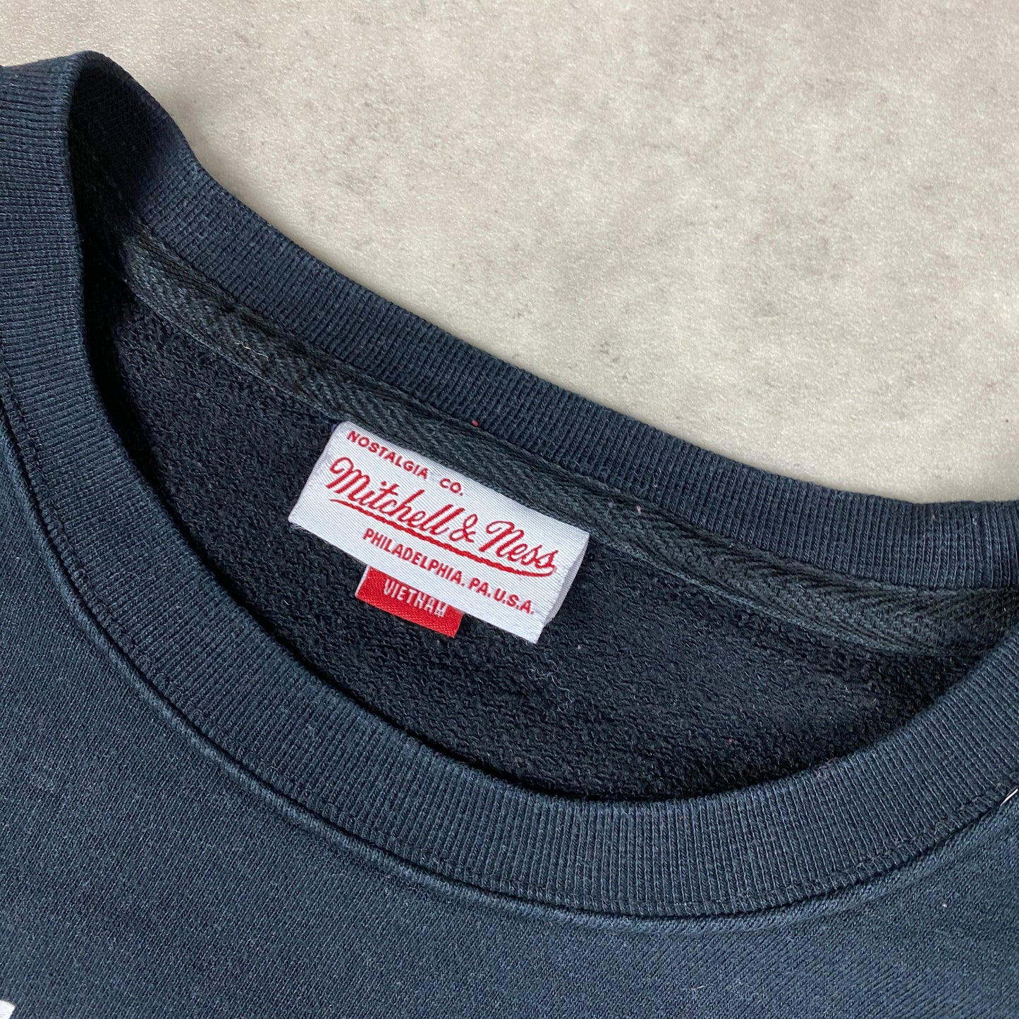 Chicago Bulls RARE heavyweight sweater (L)