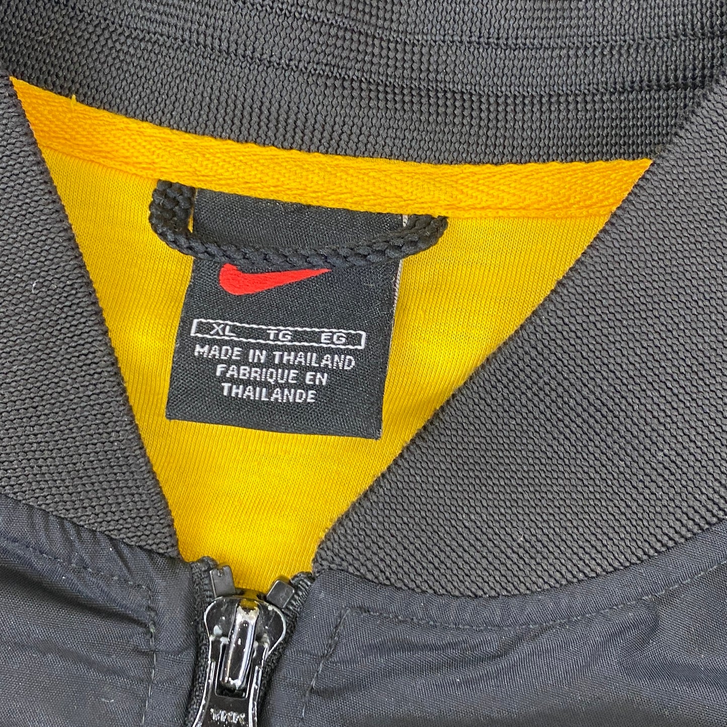 Nike RARE track jacket (XL)