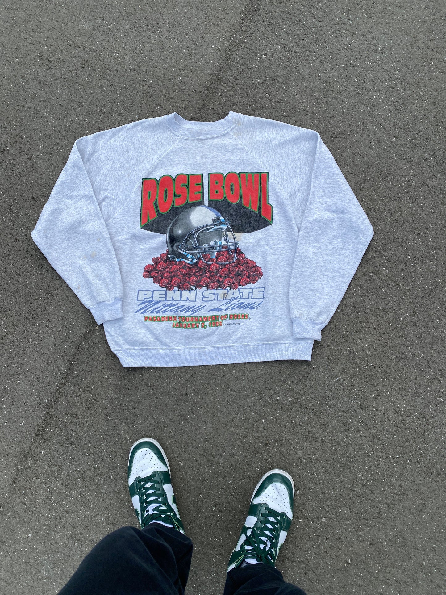 NFL Rose Bowl Penn State sweater (S)