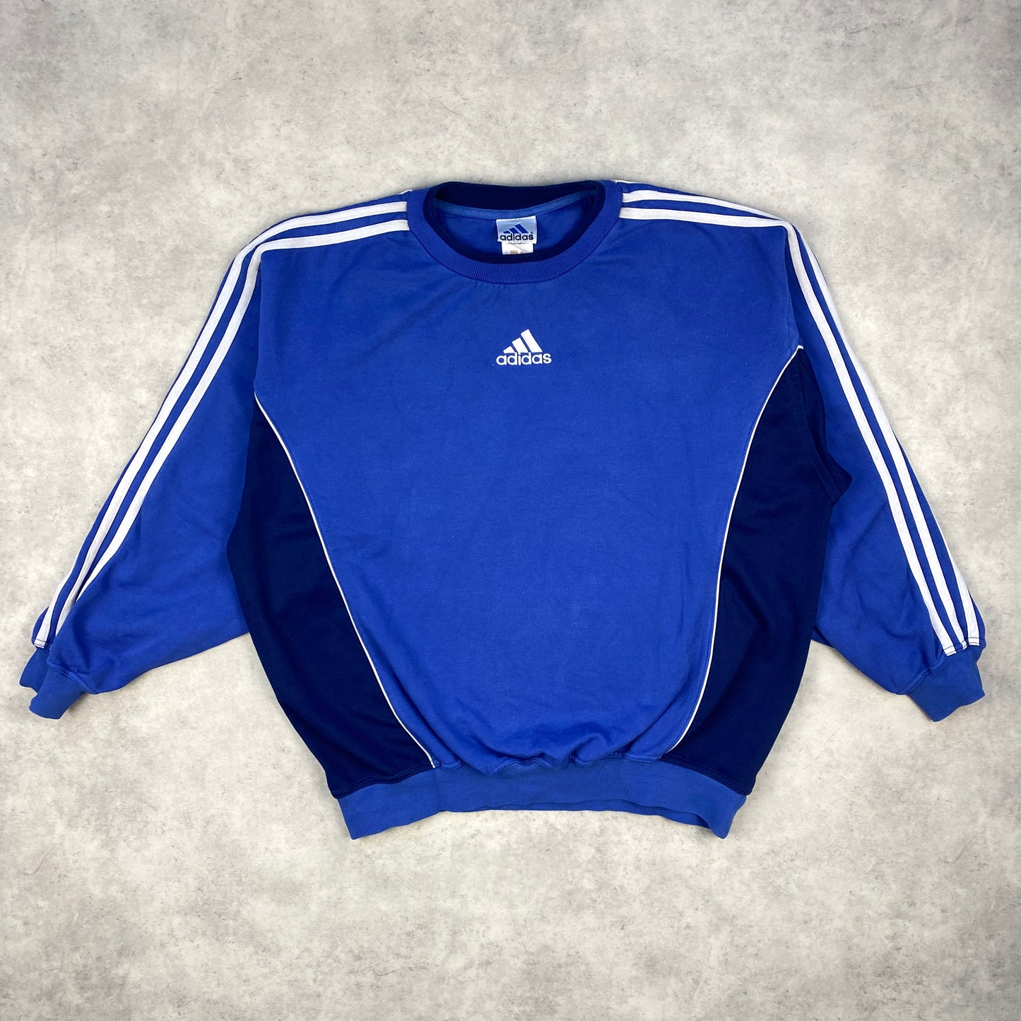 Adidas RARE heavyweight sweater (L)