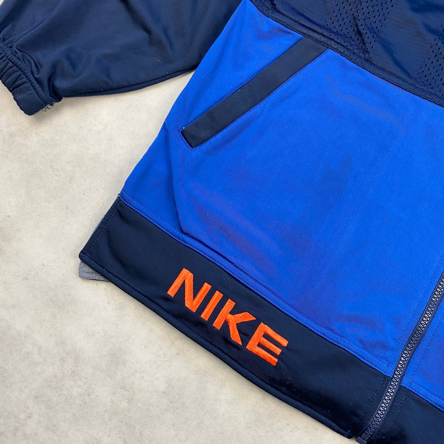 Nike RARE track jacket (L-XL)