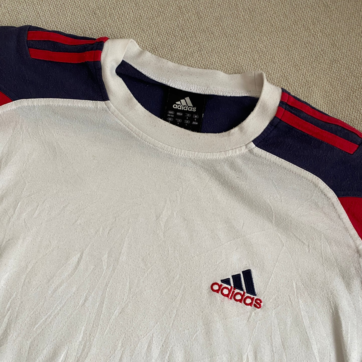 Adidas tee (M)