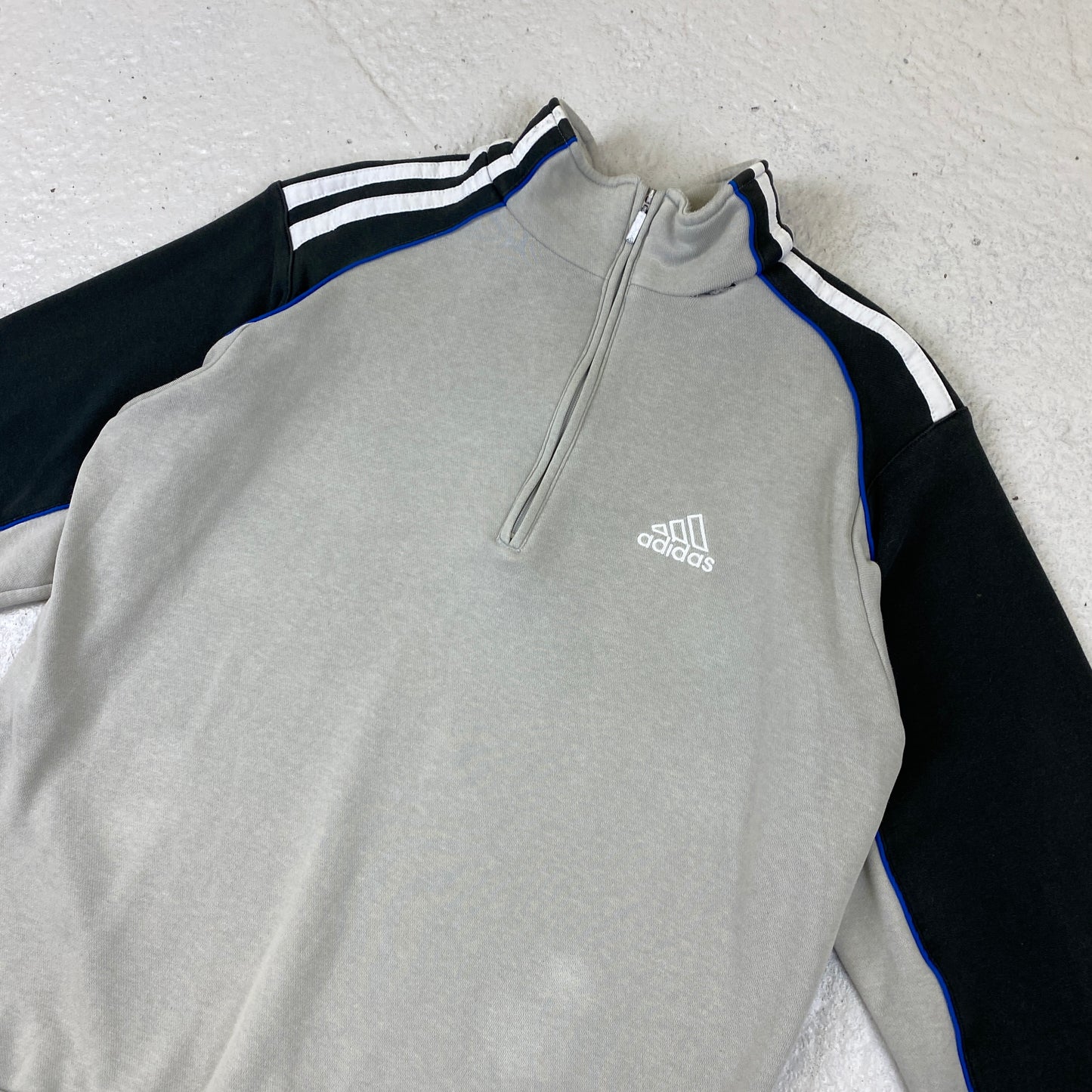 Adidas 1/4 zip sweater (M-L)