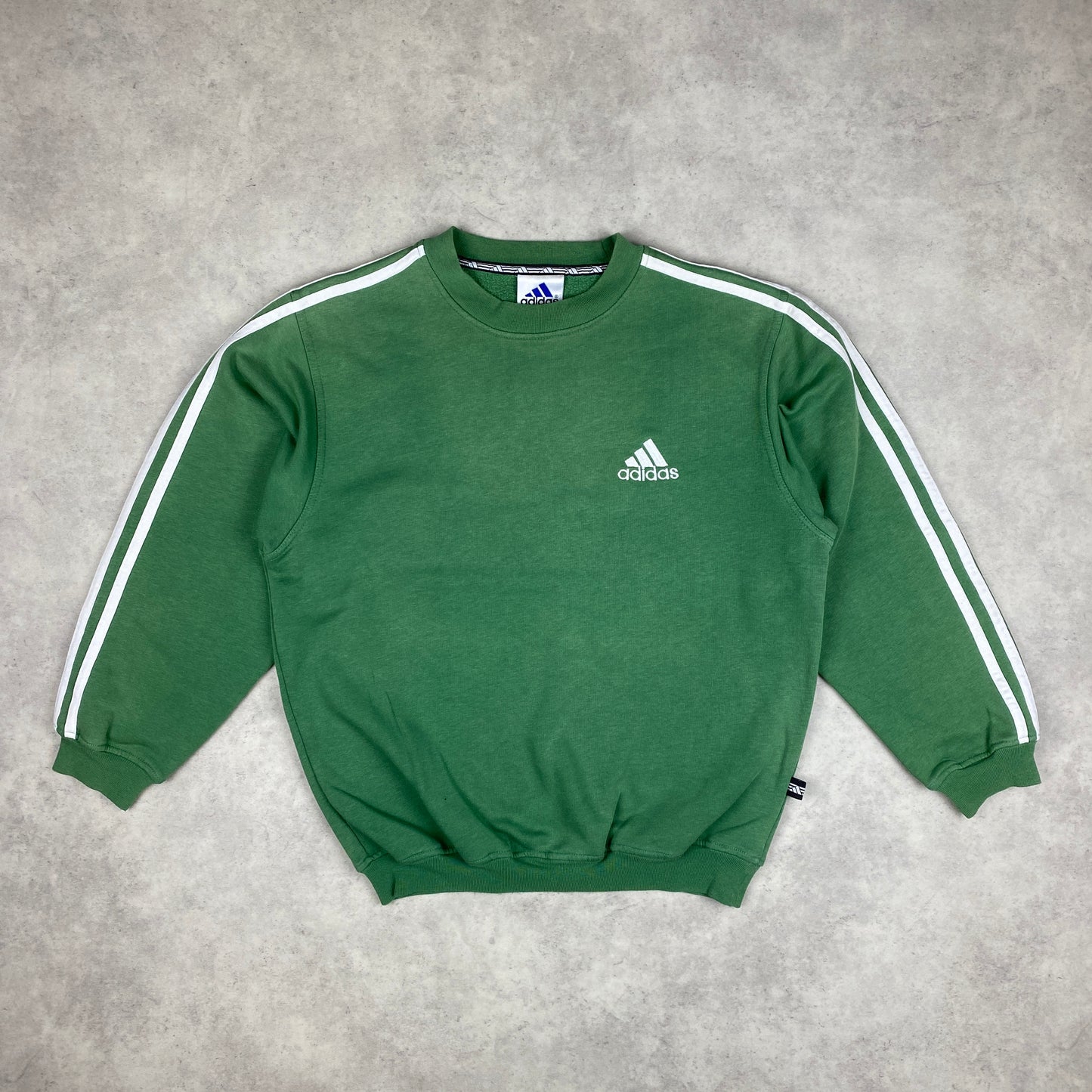 Adidas heavyweight sweater (XS)