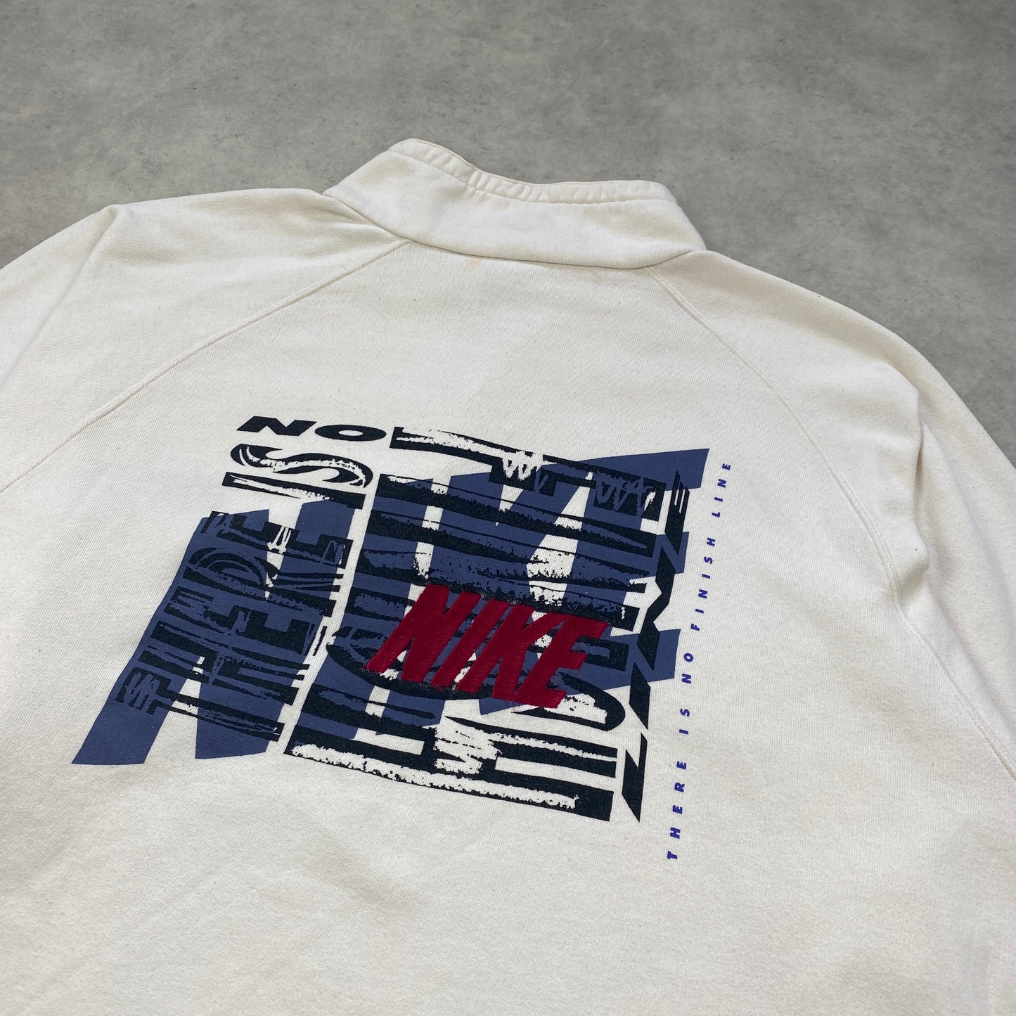 Nike RARE 1/4 zip heavyweight sweater (L-XL)