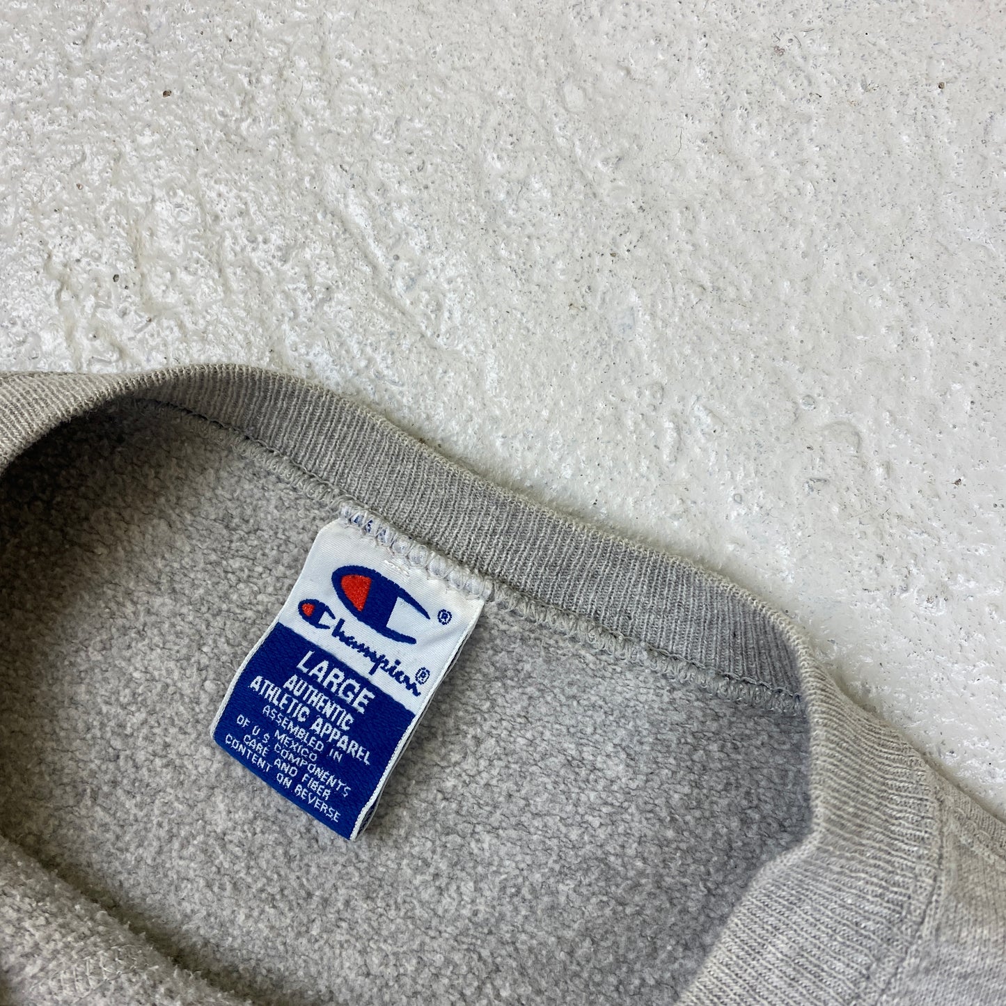 Champion Penn State sweater (M)
