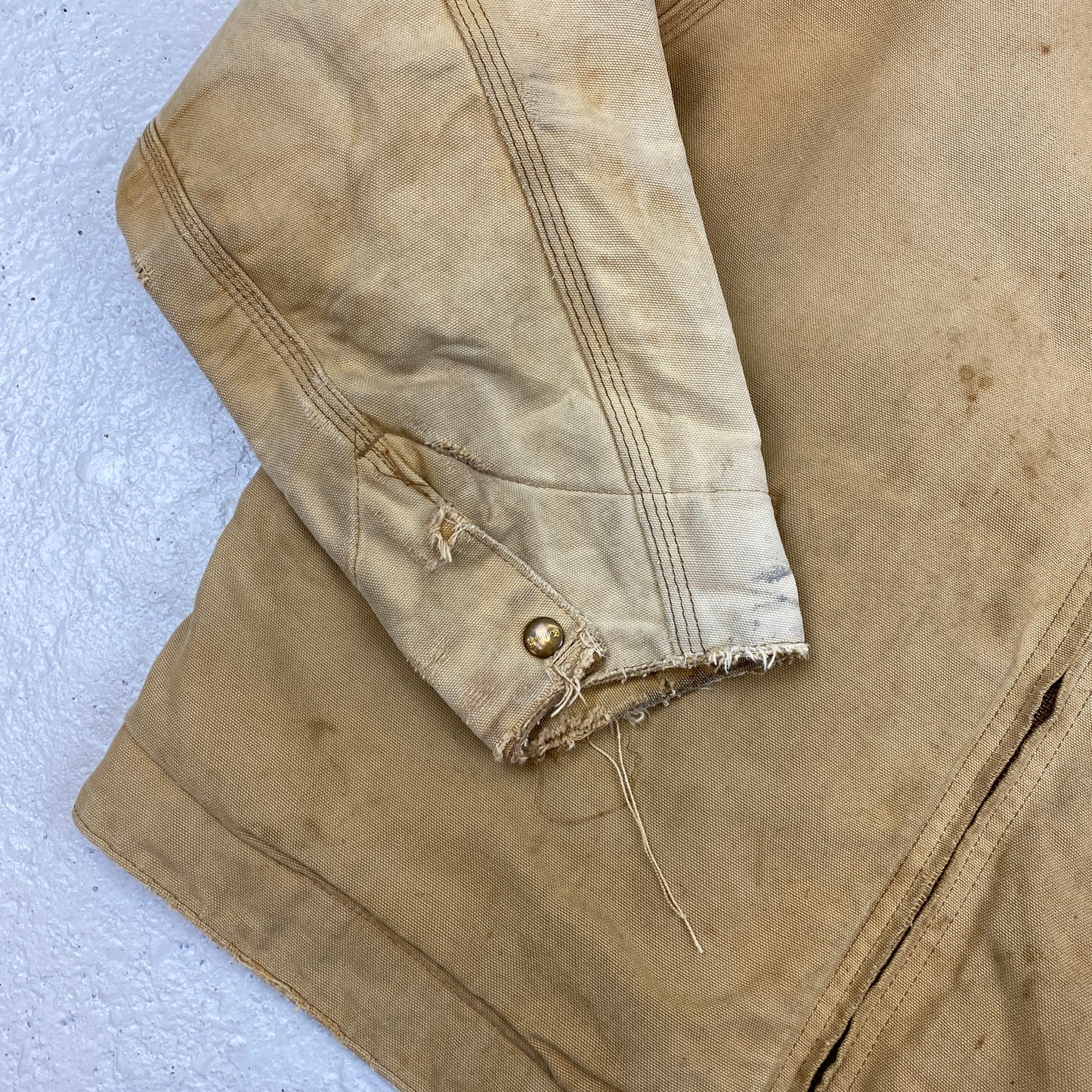 Carhartt RARE distressed detroit jacket (M)