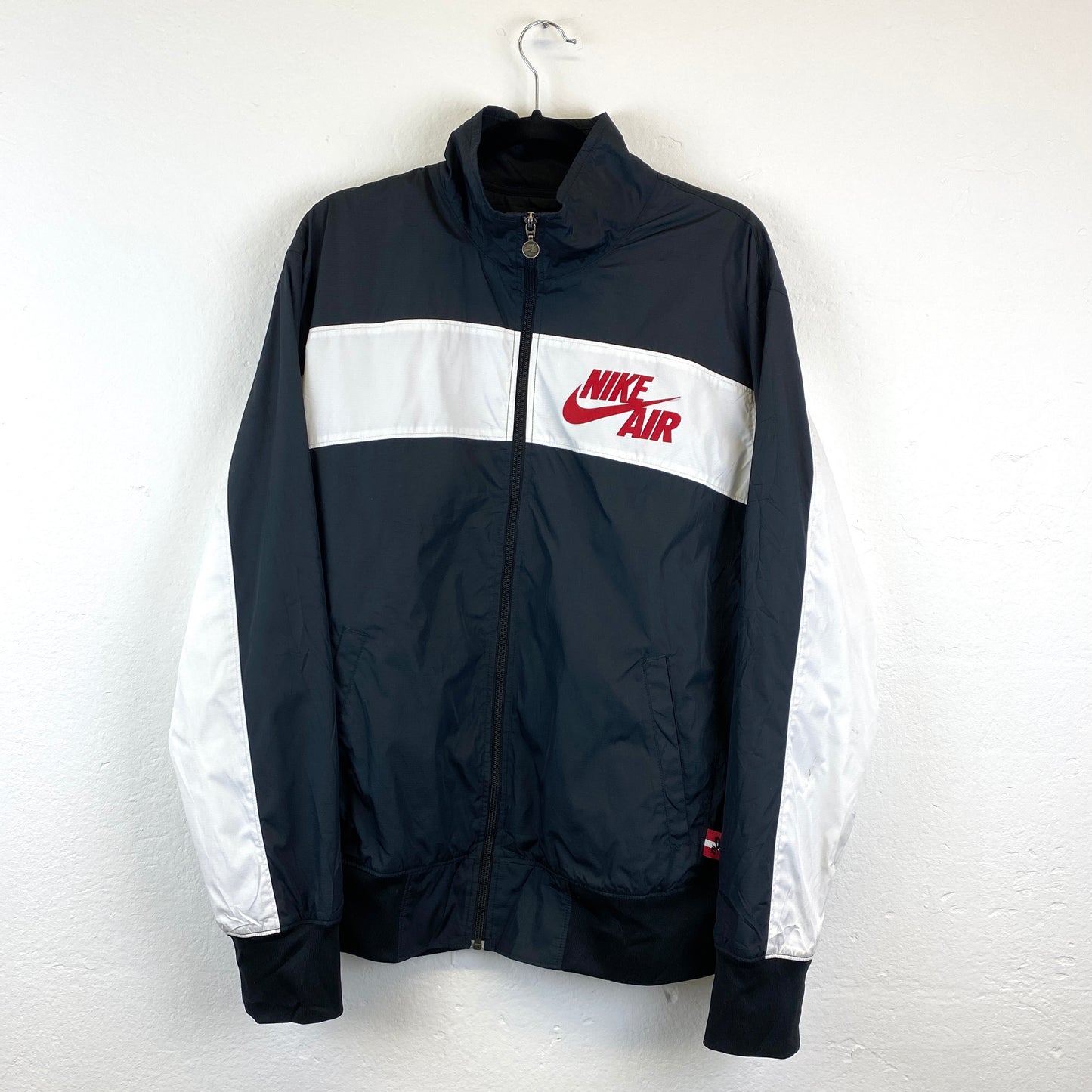 Nike track jacket (L-XL)