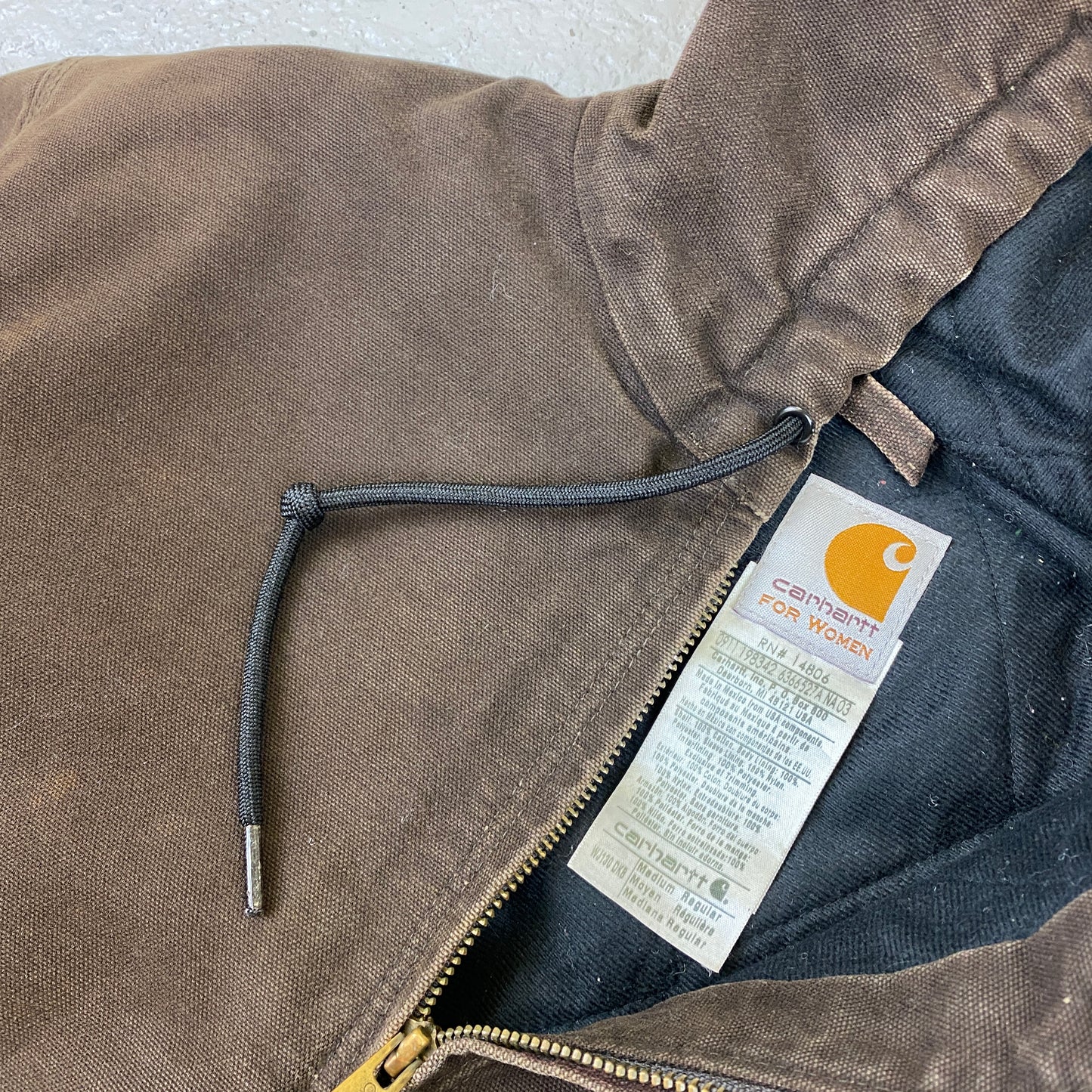 Carhartt distressed workwear jacket women (M)
